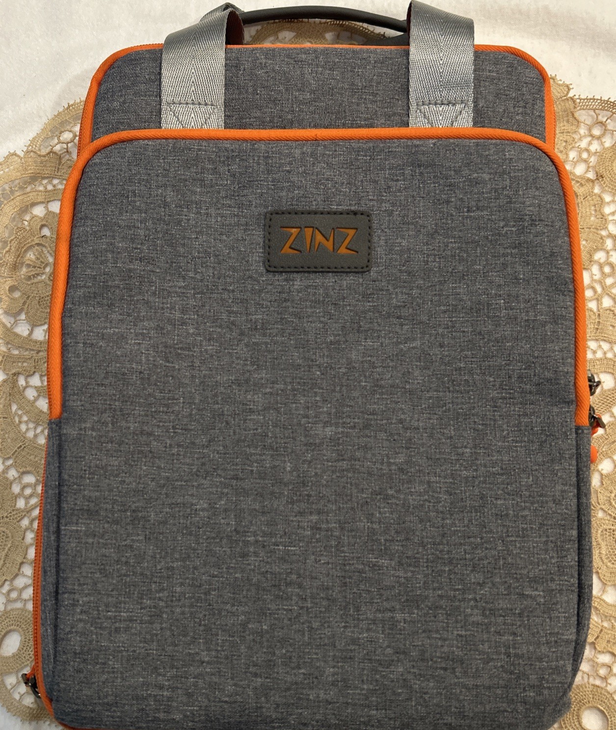 ZINZ Slim Profile Laptop Carrying Case Polyester Fabric Expandable Gusset System