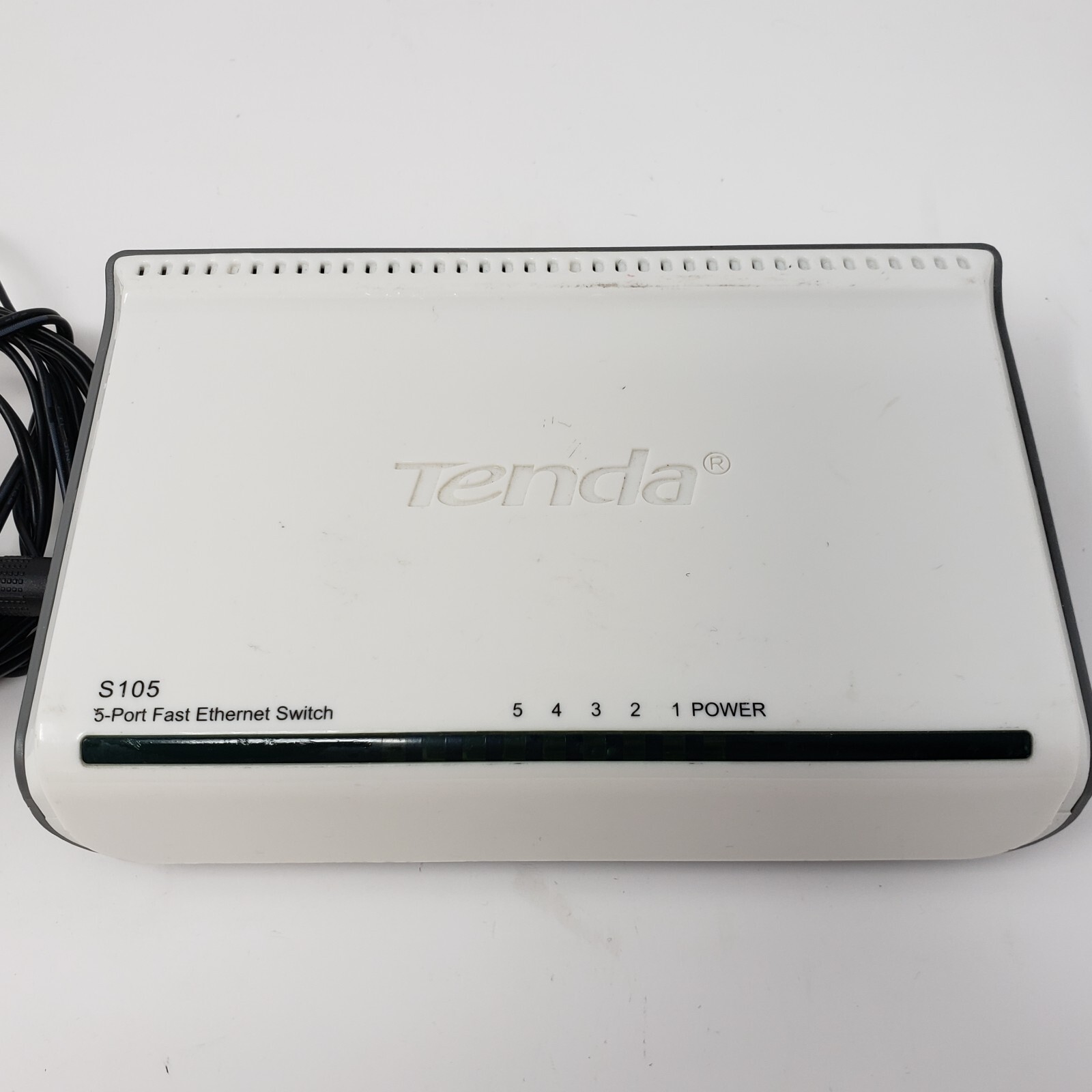 Tenda 5-Port 100Mbs Ethernet Switch Model S105 with Power Adapter