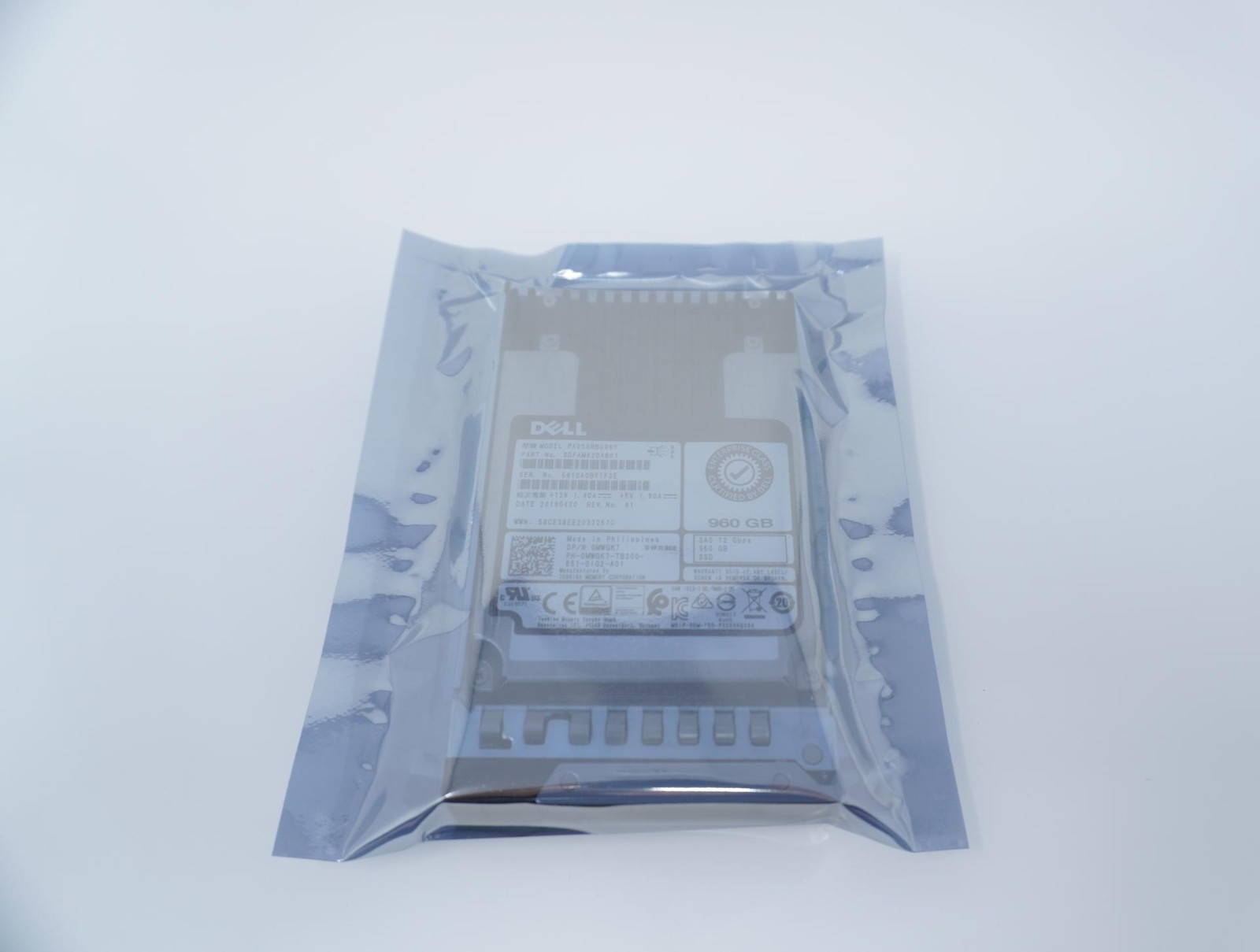 0MWGK7 MWGK7 Dell 960GB 2.5" SAS 12G MLC RI SSD PX05SRB096Y SDFAM82DAB01