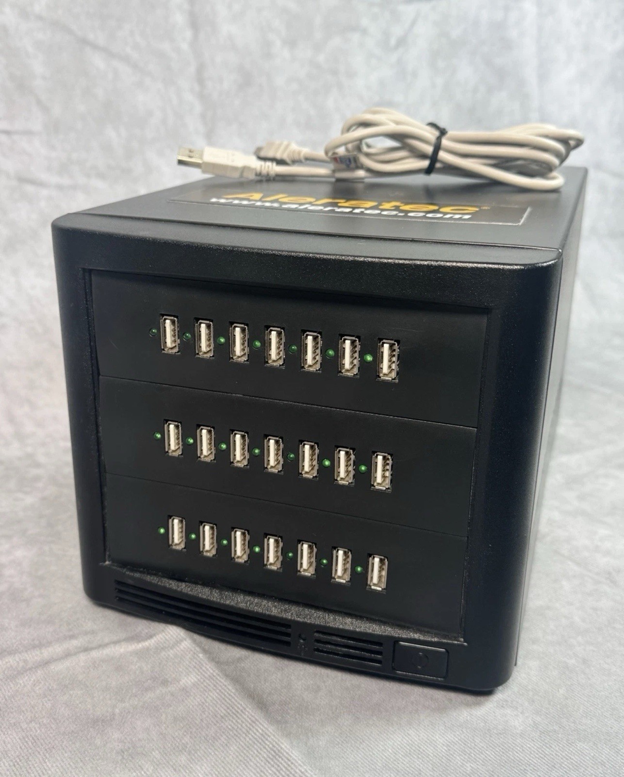 Aleratec 1.21 USB Flash Drive Duplicator 