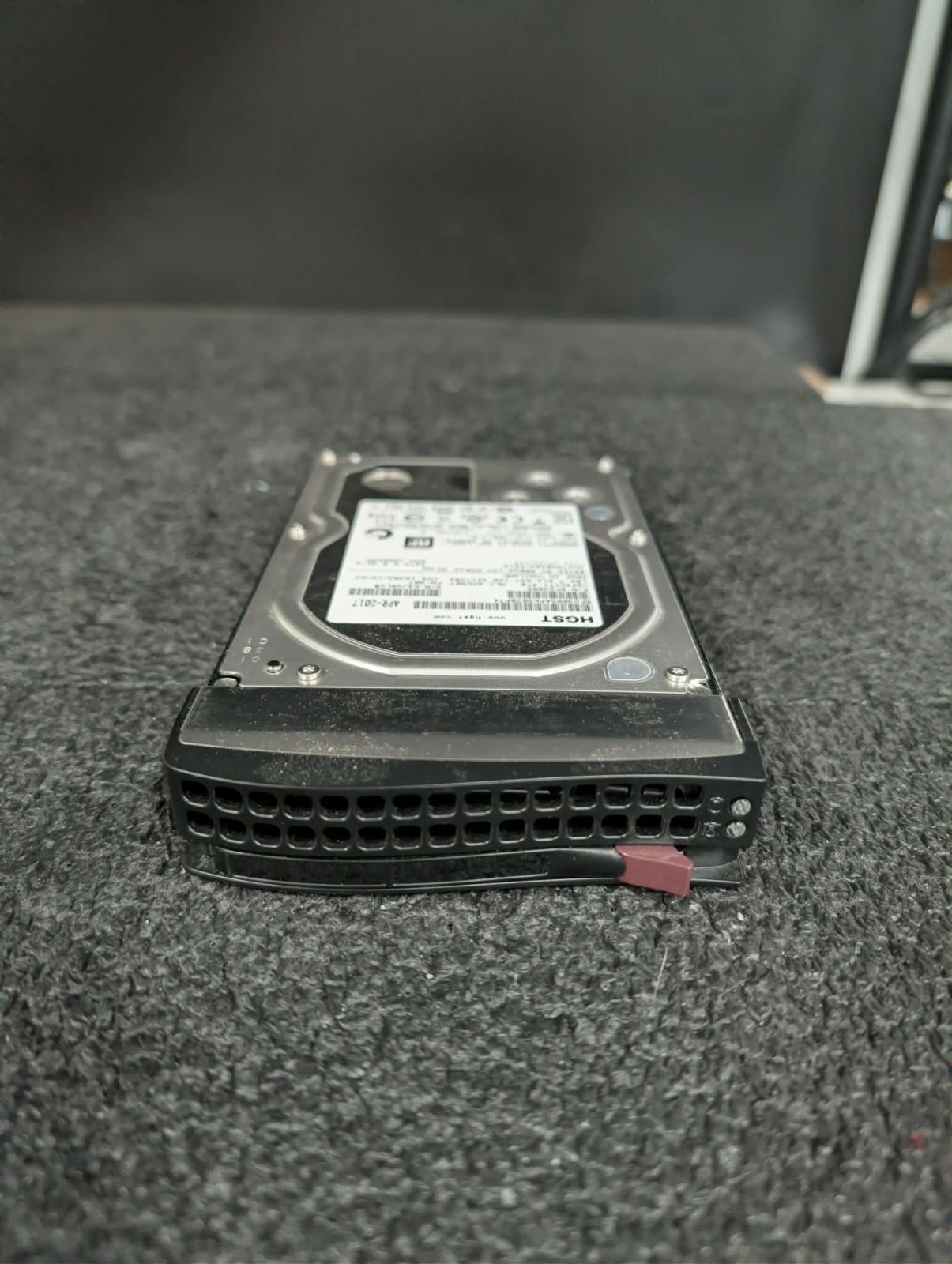 HGST 0F23005 HUS726040ALE610 4TB 7.2K RPM 128 Cache SATA 3.5" HDD Hard Drive