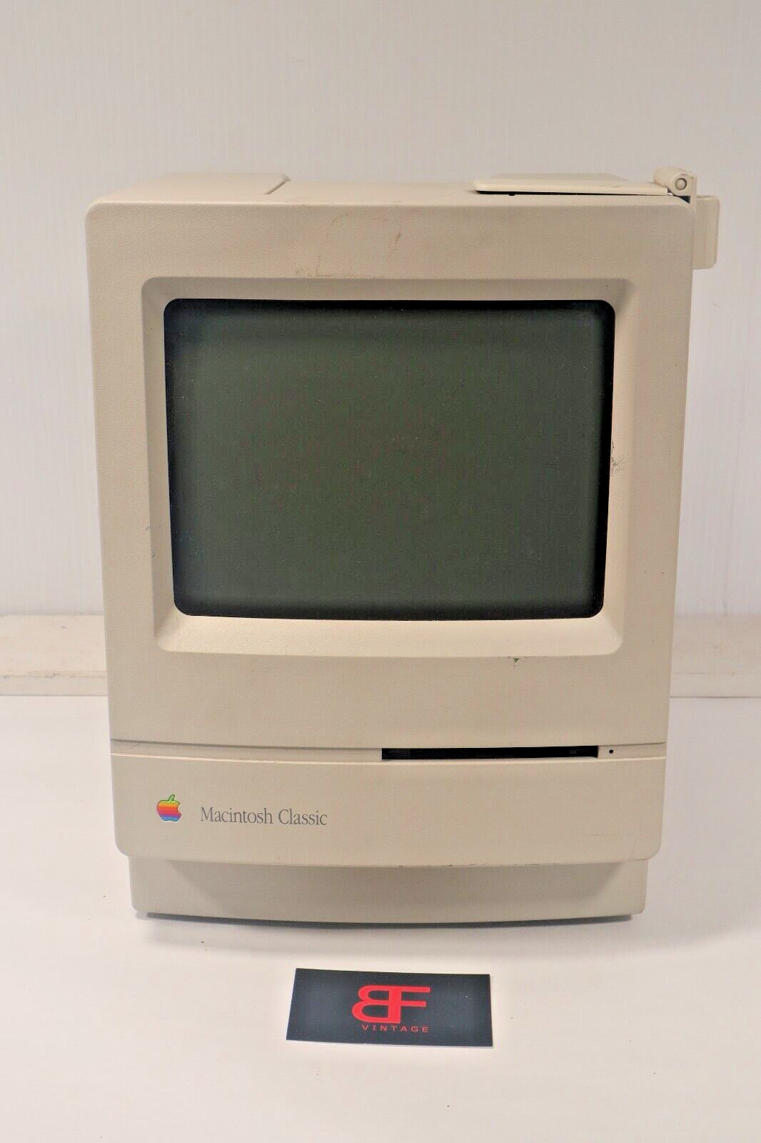 Apple Macintosh Classic M0420 Desktop Computer As Is for Parts or Repair EL4360H