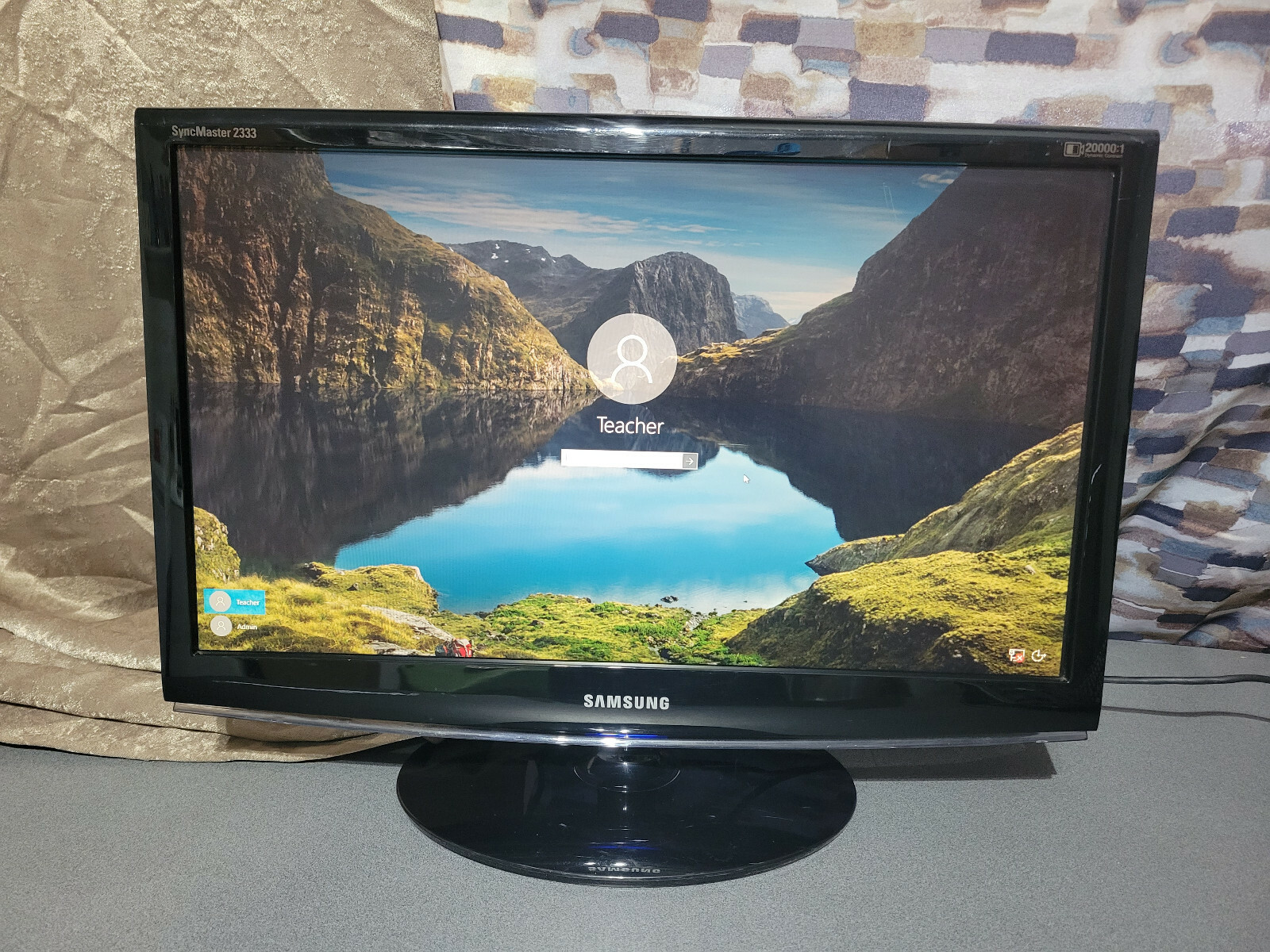 Samsung SyncMaster 2333SW 23" Monitor Widescreen  20000:1 