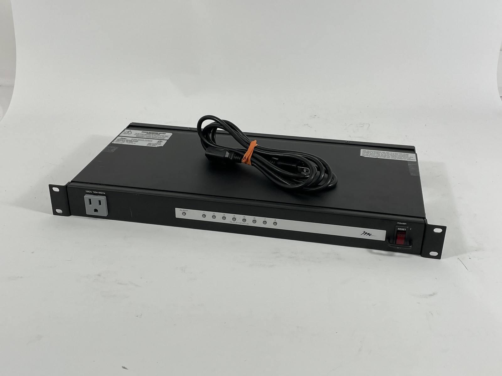 Middle Atlantic RackLink Select RLNK-915R PDU w/ Rack Ears
