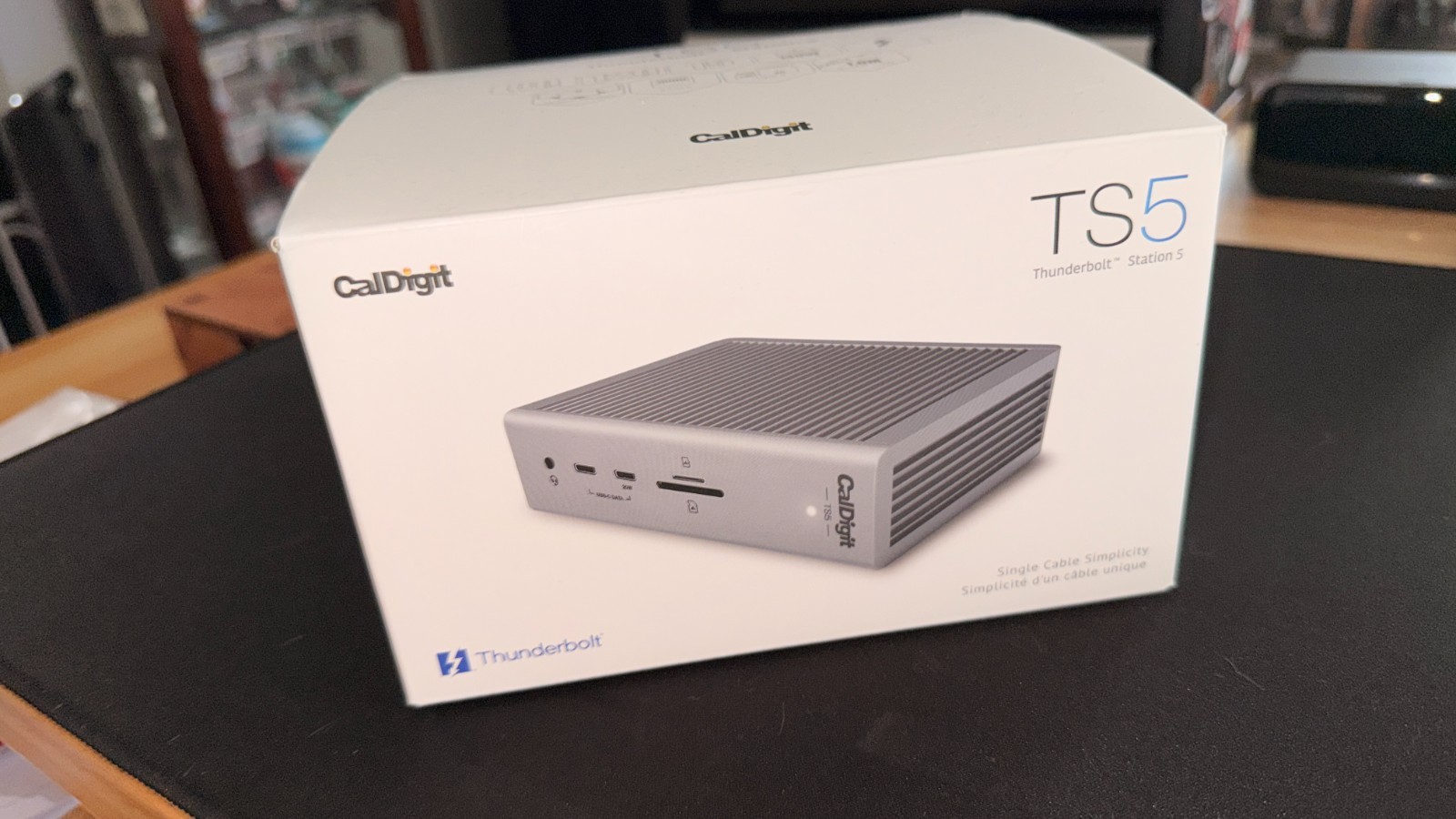 CalDigit TS5 Thunderbolt 5 Dock 15-Port 140W 2.5GbE Mac PC MINT BOX