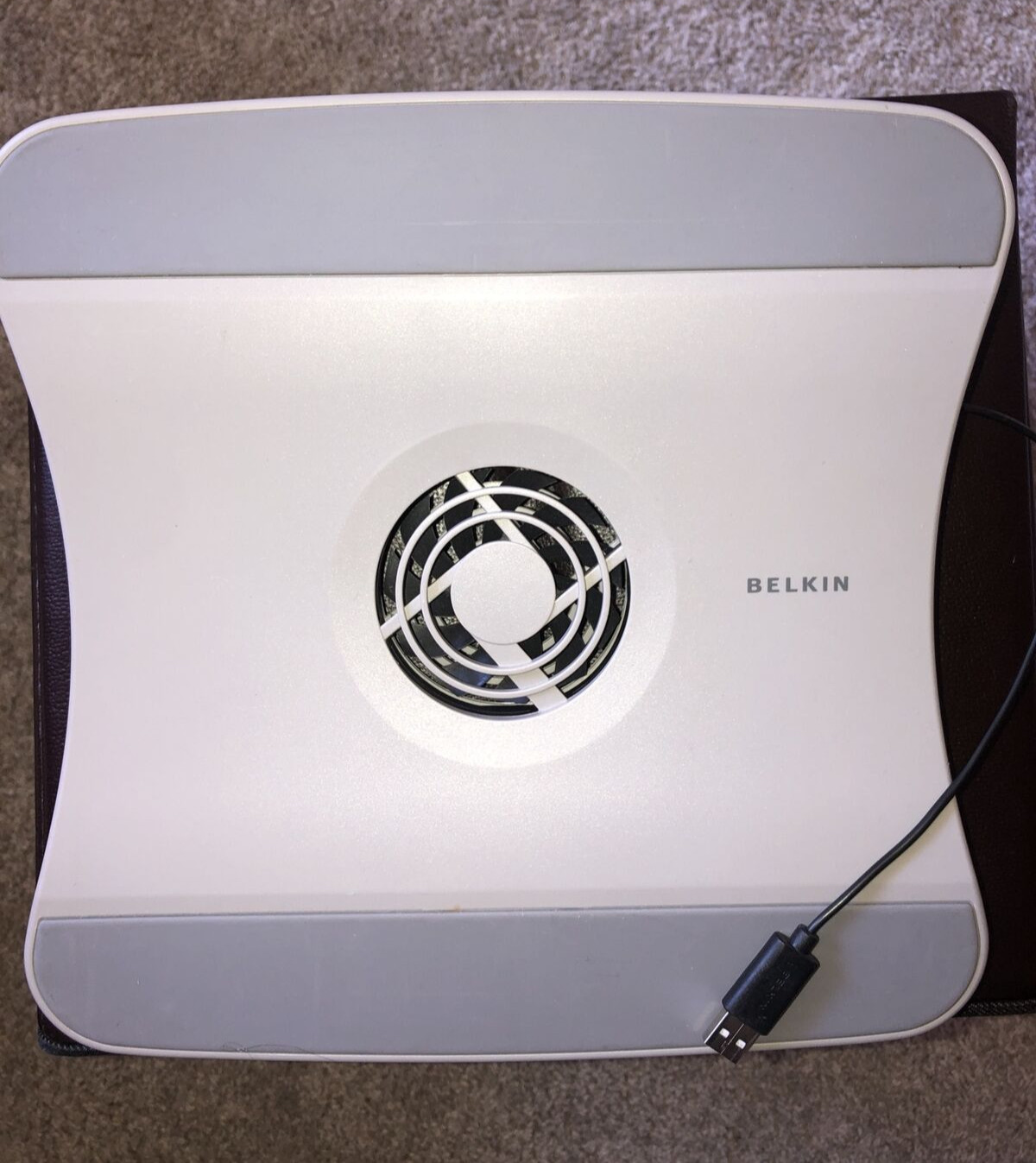 Belkin Single Fan Laptop Cooling Pad USB Powered F5L055