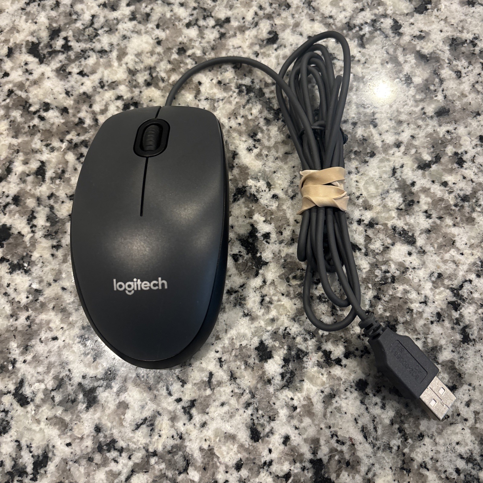 TESTED Logitech M100 Wired Optical USB Computer Mouse Black  M-U0026 810-005640