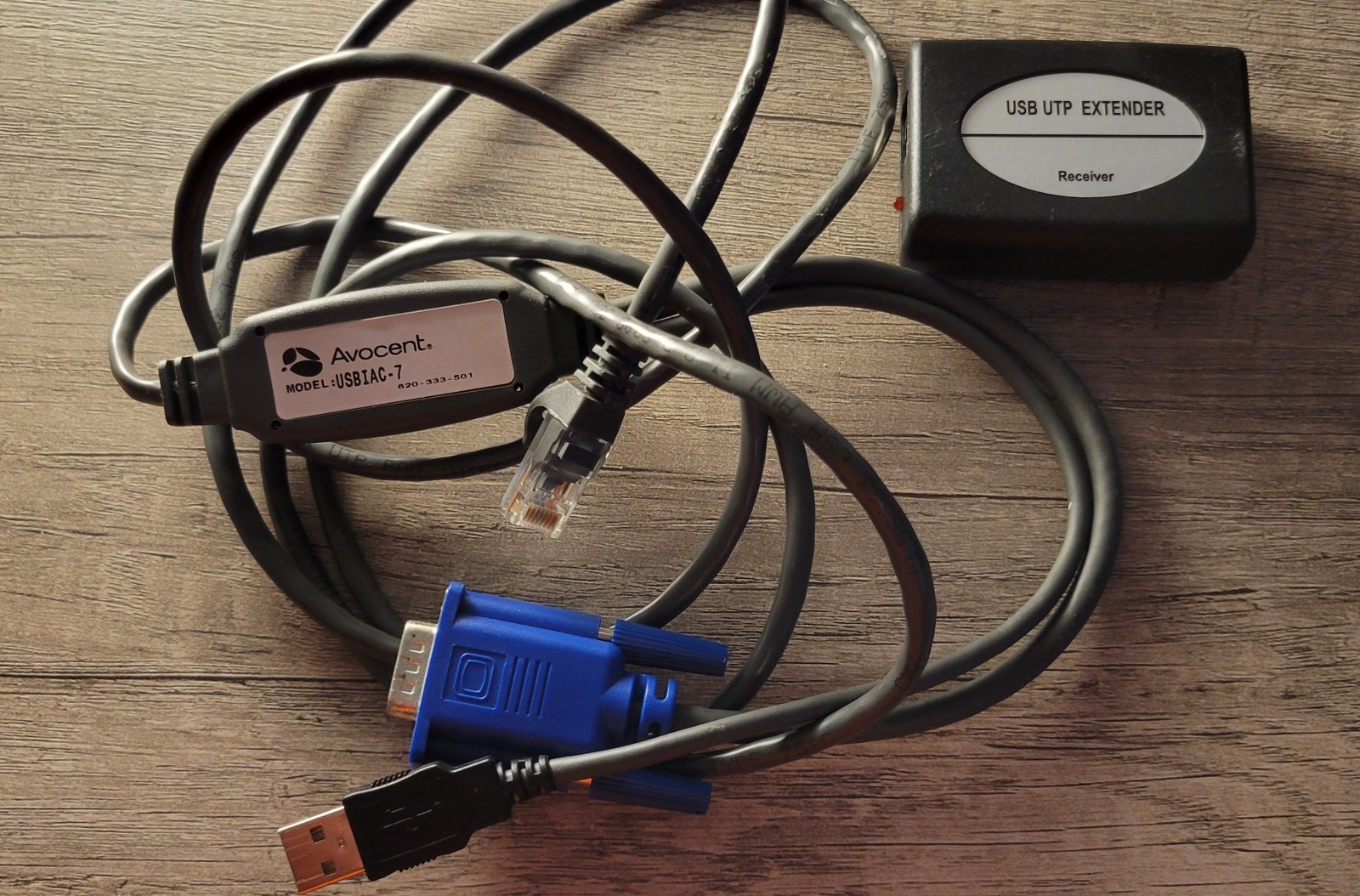 Avocent USBIAC-7 USB 7FT KVM Switch Cable Module w/ USB UTP Extender_Receiver