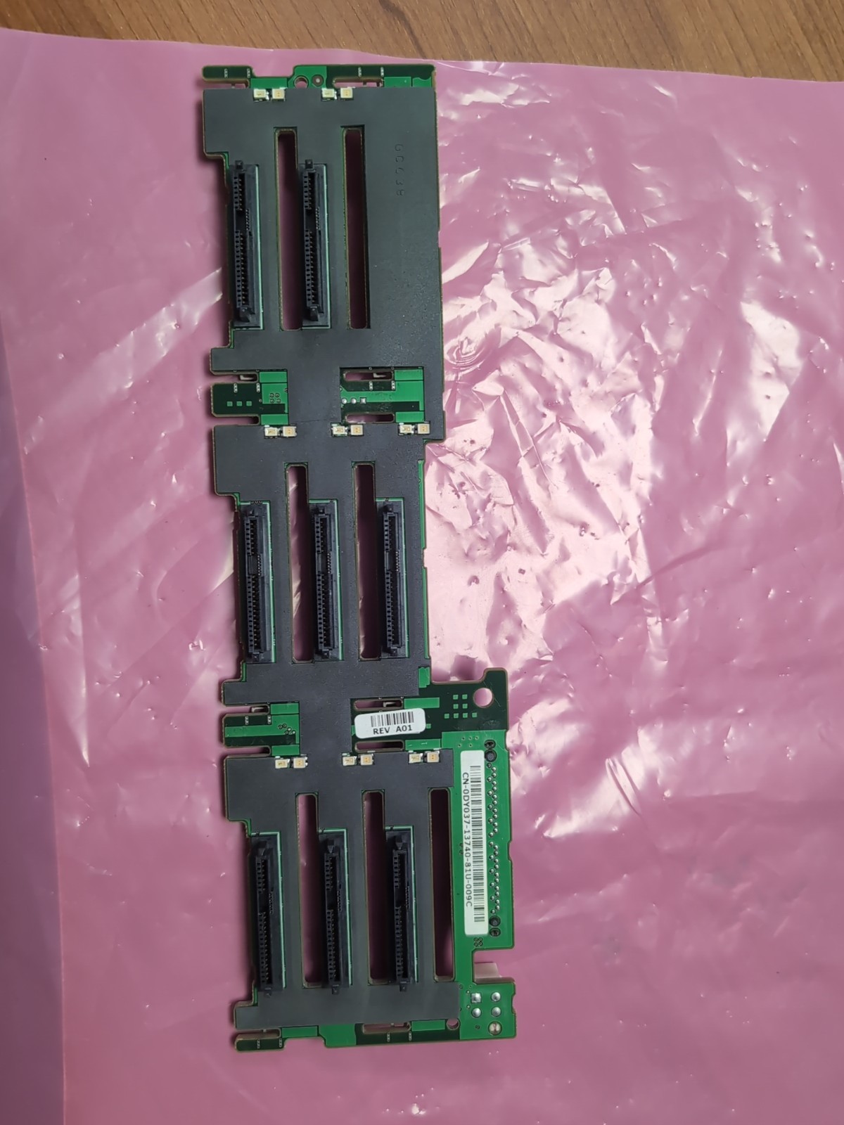 Dell 0DY037 PowerEdge 2950 2.5" 8-Bay Backplane 