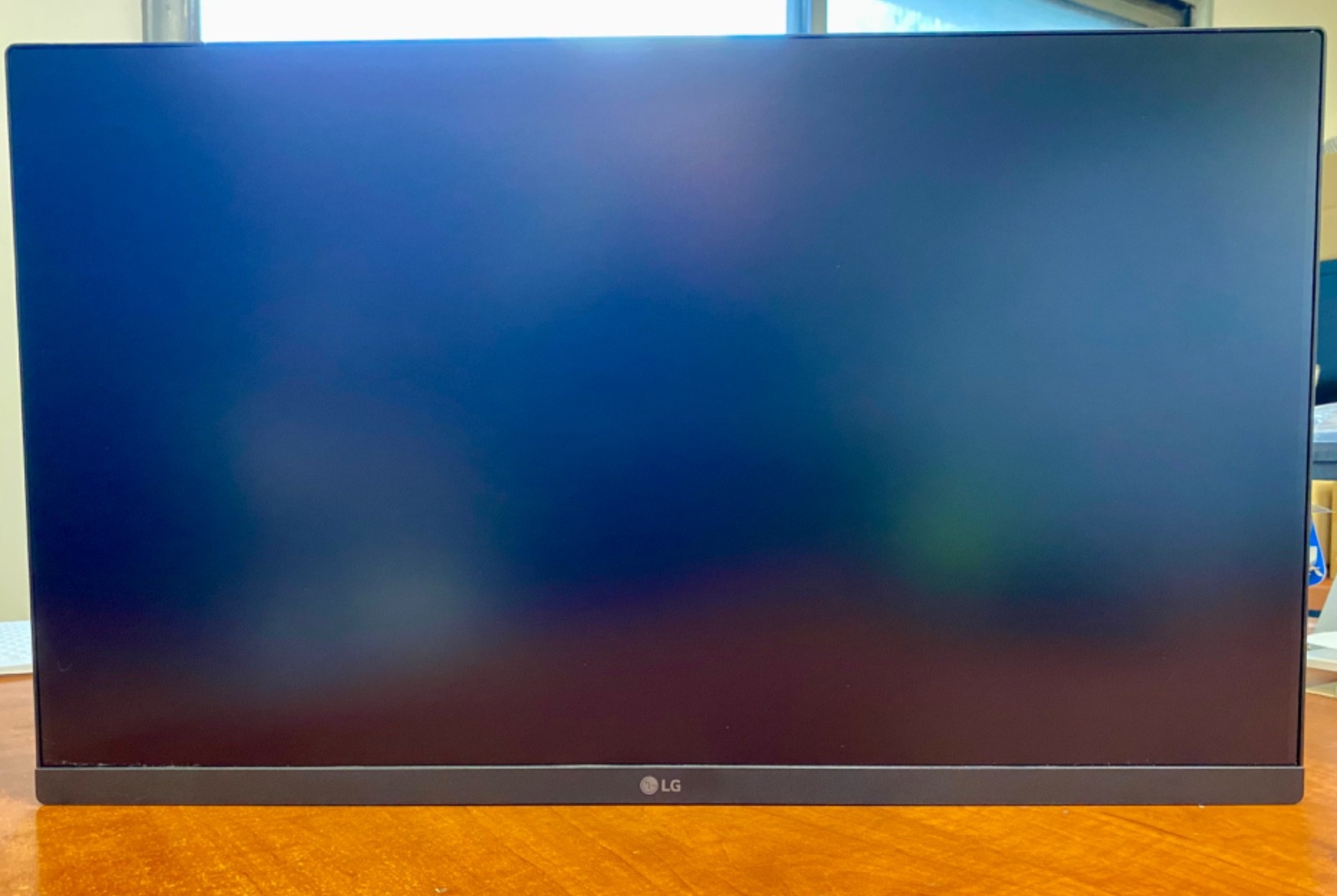 LG 24MR400 FHD 3-Side Borderless IPS Monitor -- SCRATCH & DENT