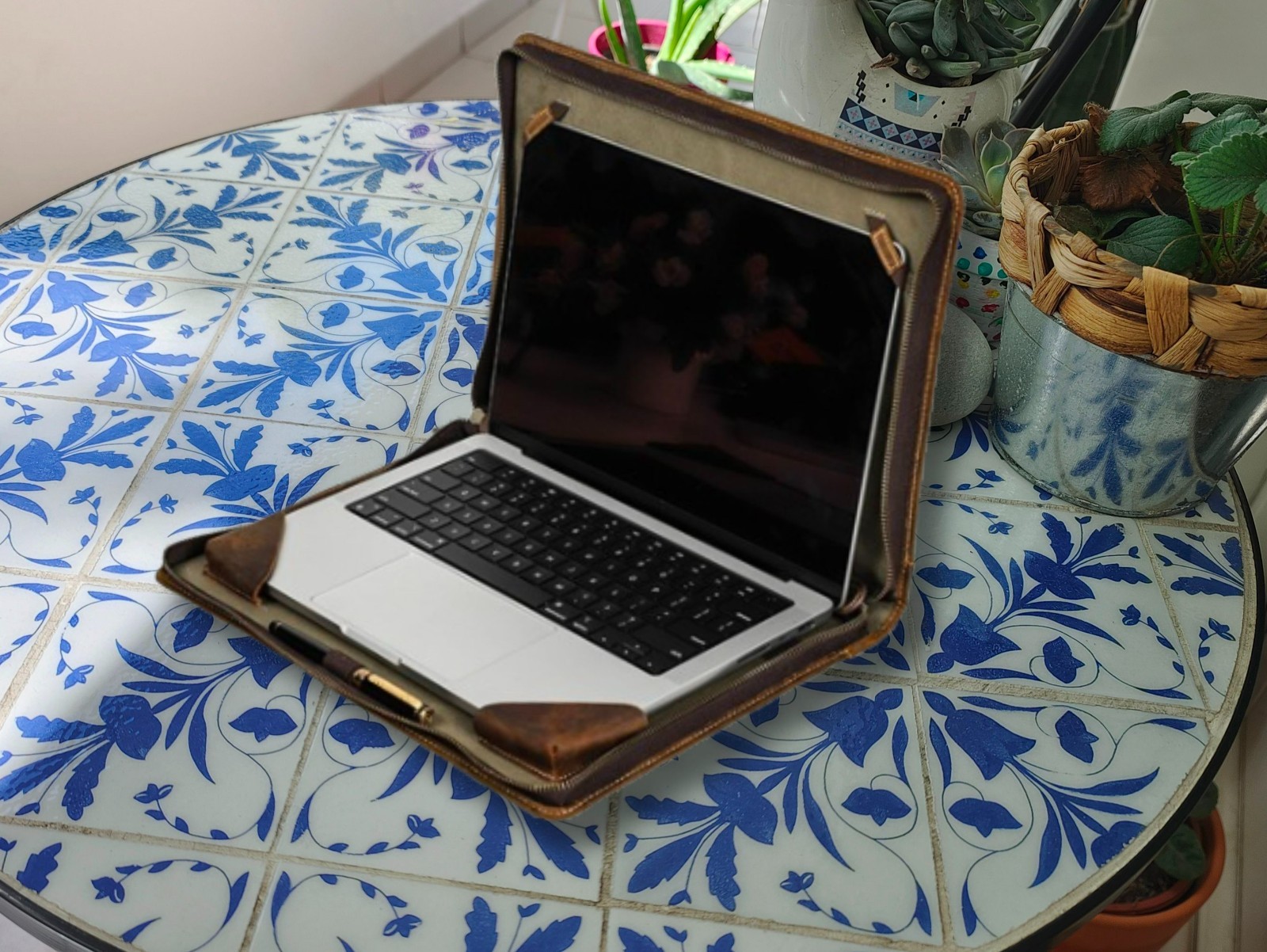 Custom Cowhide Leather 15.4"/16" MacBook Pro Laptop Bag Case Sleeve