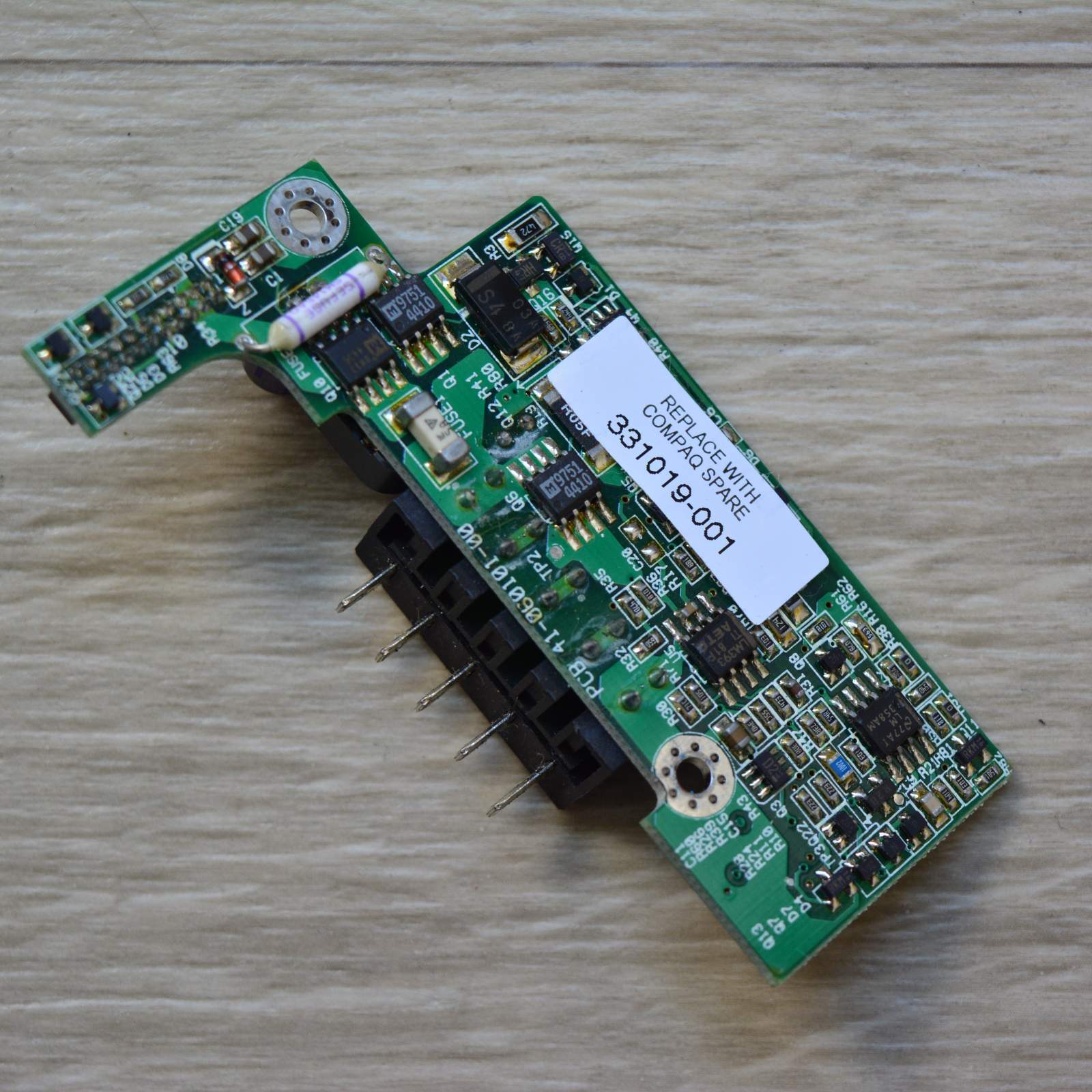 Original Compaq Presario Board Power Converter Battery 331019-001 V825D02112DD01