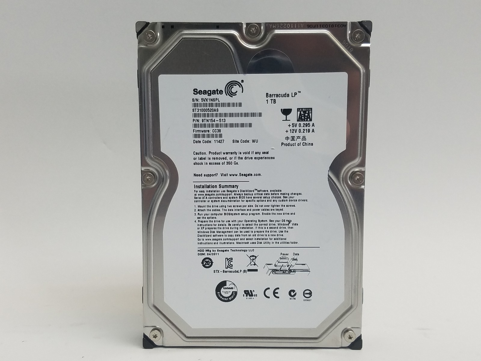 Lot of 2 Seagate  Barracuda LP ST31000520AS 1TB 3.5" SATA II Desktop Hard Drive