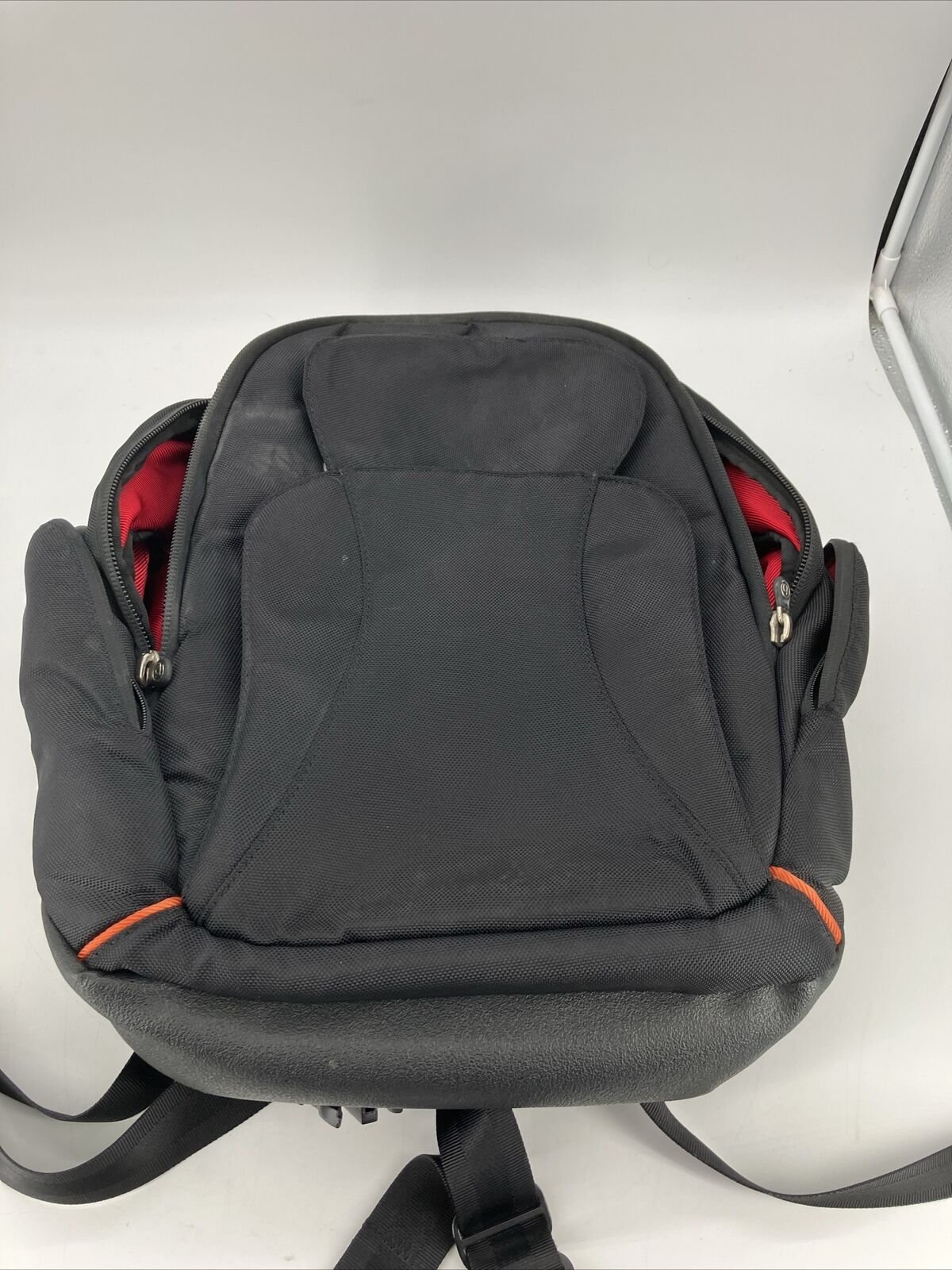 Booq Boa 3 Laptop Computer Backpack Good Used Condition Black and Red