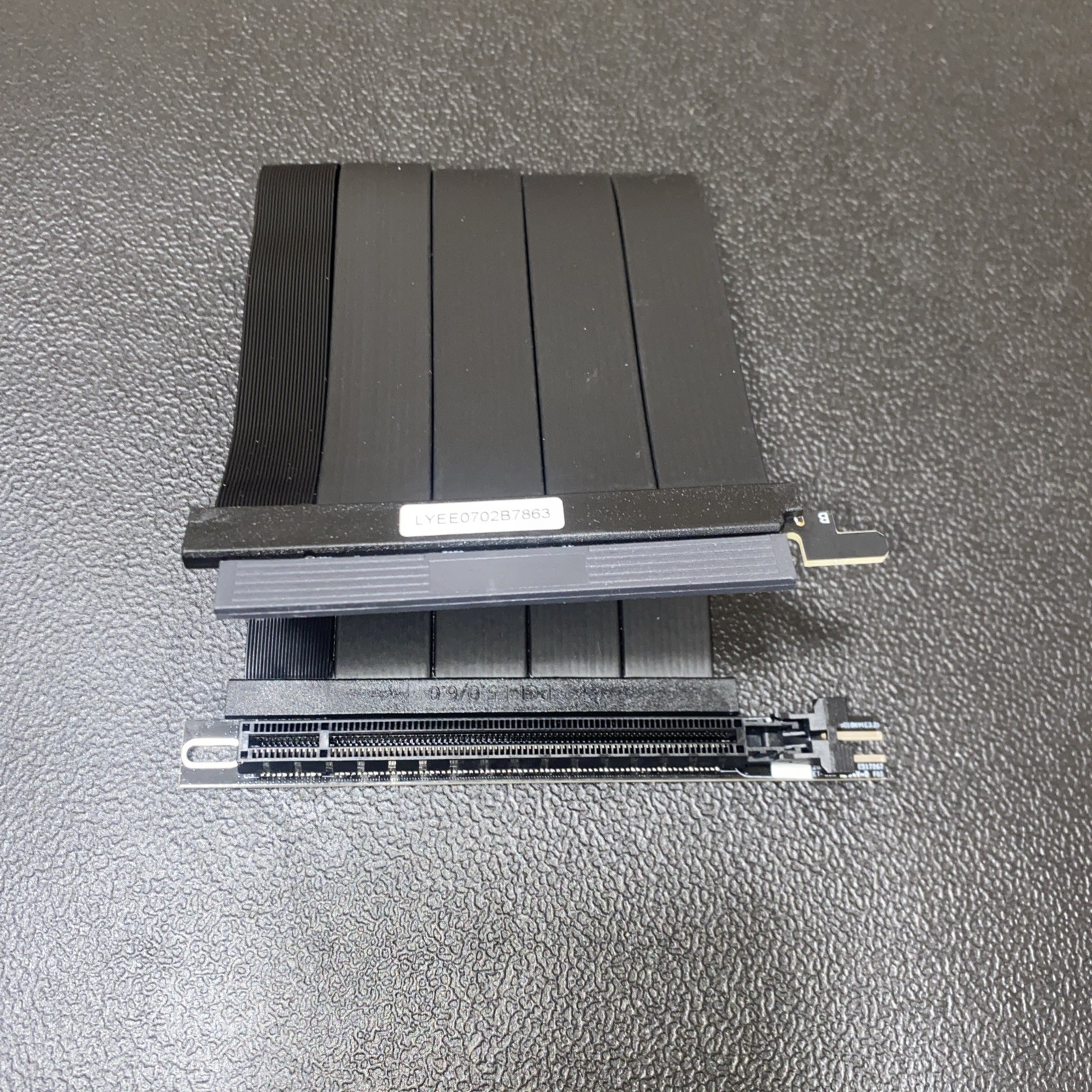 PCIe 4.0 x16 Riser Cable High-Speed Flexible Extender PCI Express Gen 4