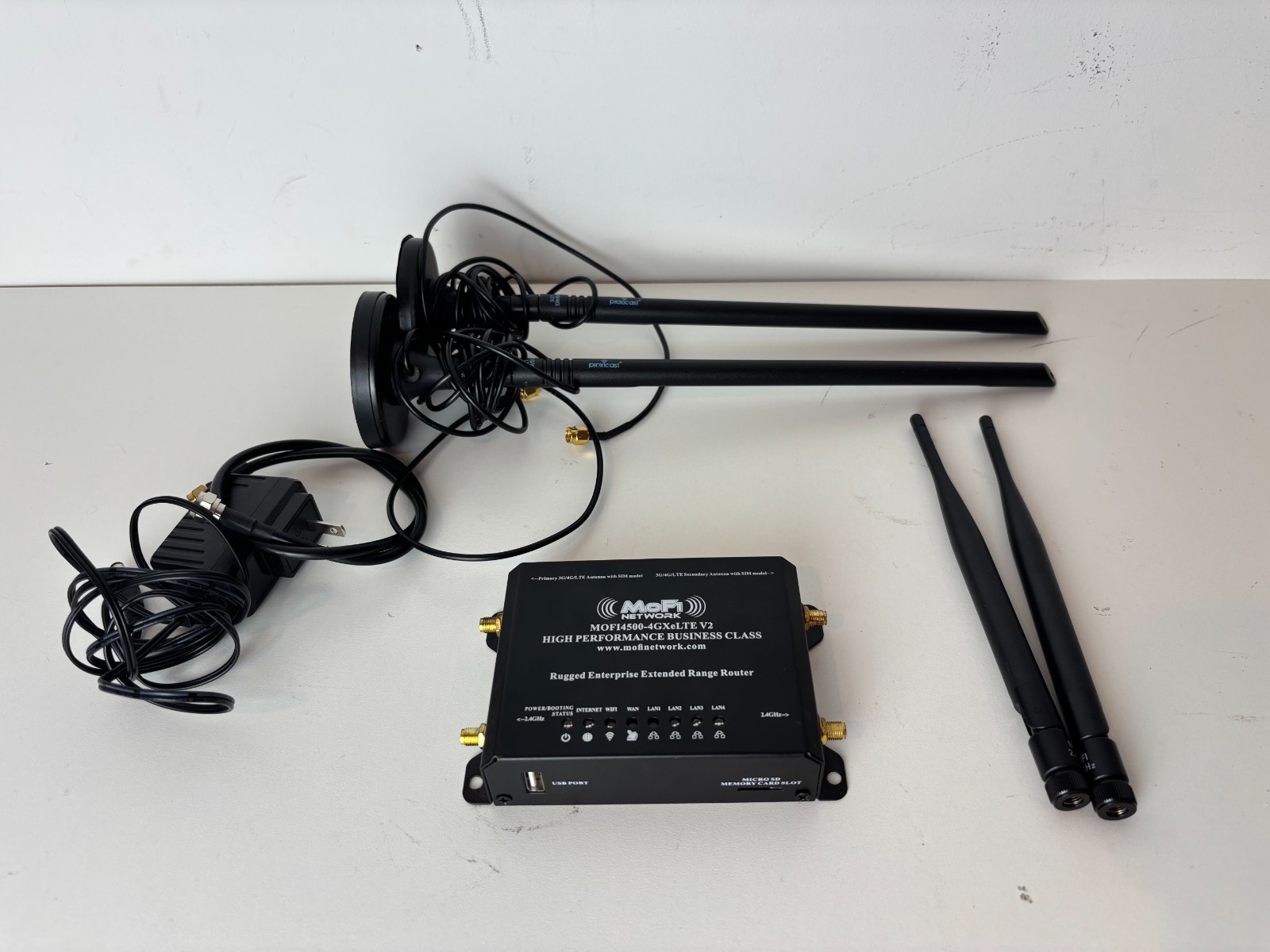 Mofi Network MOFI4500-4GXeLTE V2 4G/LTE Router