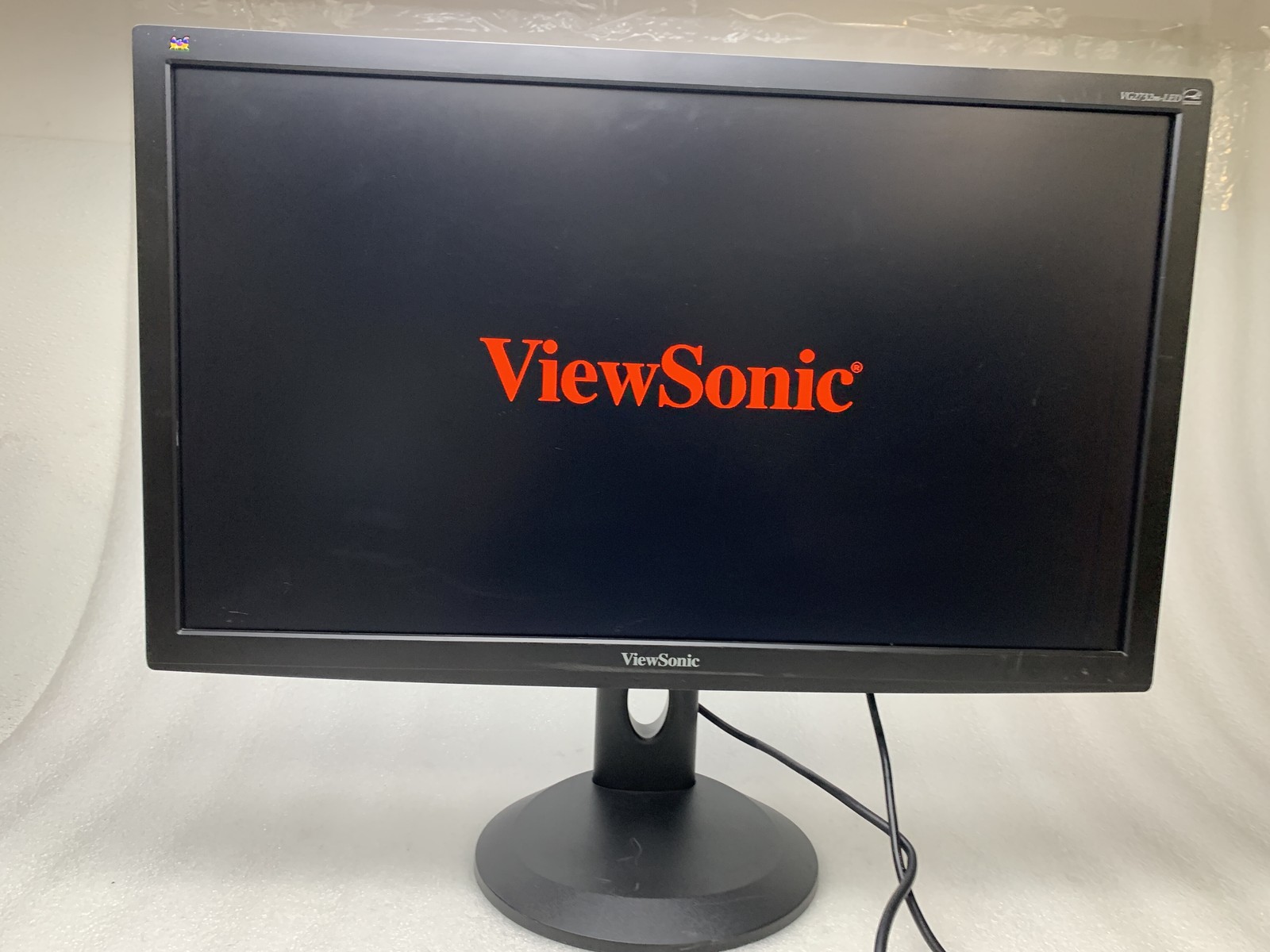 ViewSonic VG2732m-LED 27” 1080P  Monitor DVI VGA DP / USED / cables Included