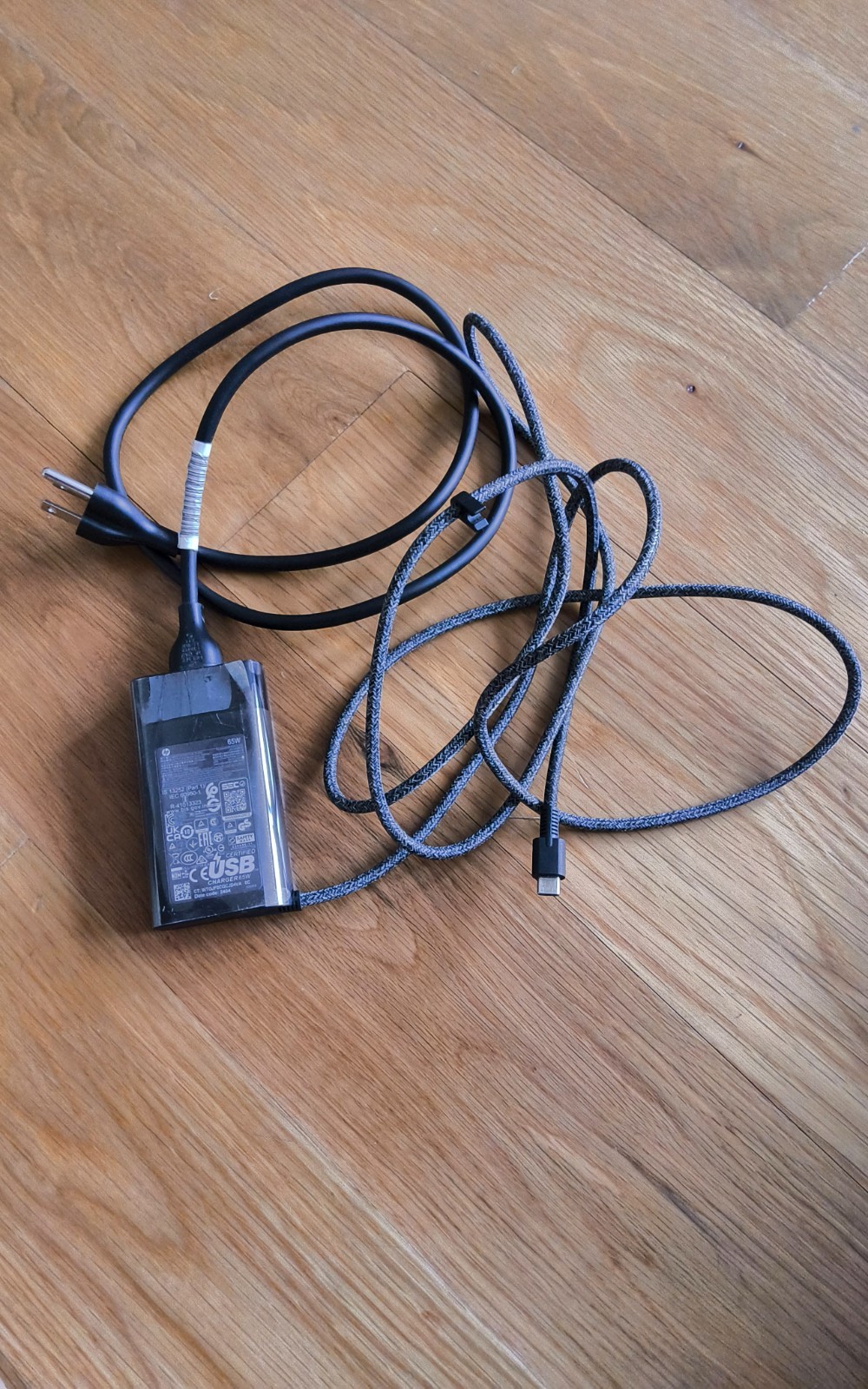 HP Part No.: M52944-012 Usbc Charger