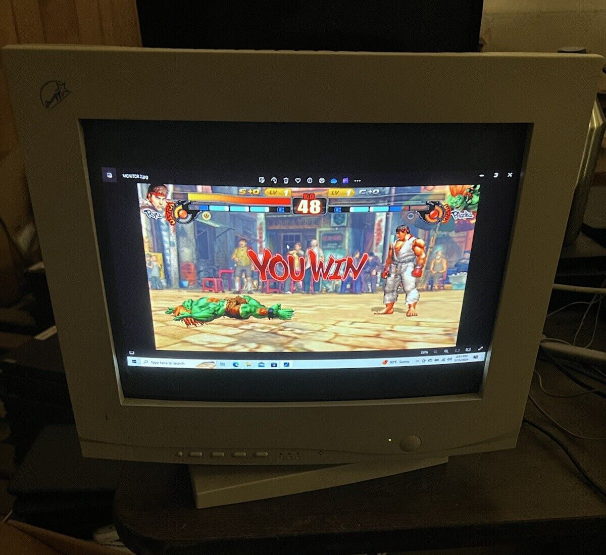 EMC Multisystems CRT Monitor 772 RETRO GAMING COMPUTER PC XP 98 TESTED 