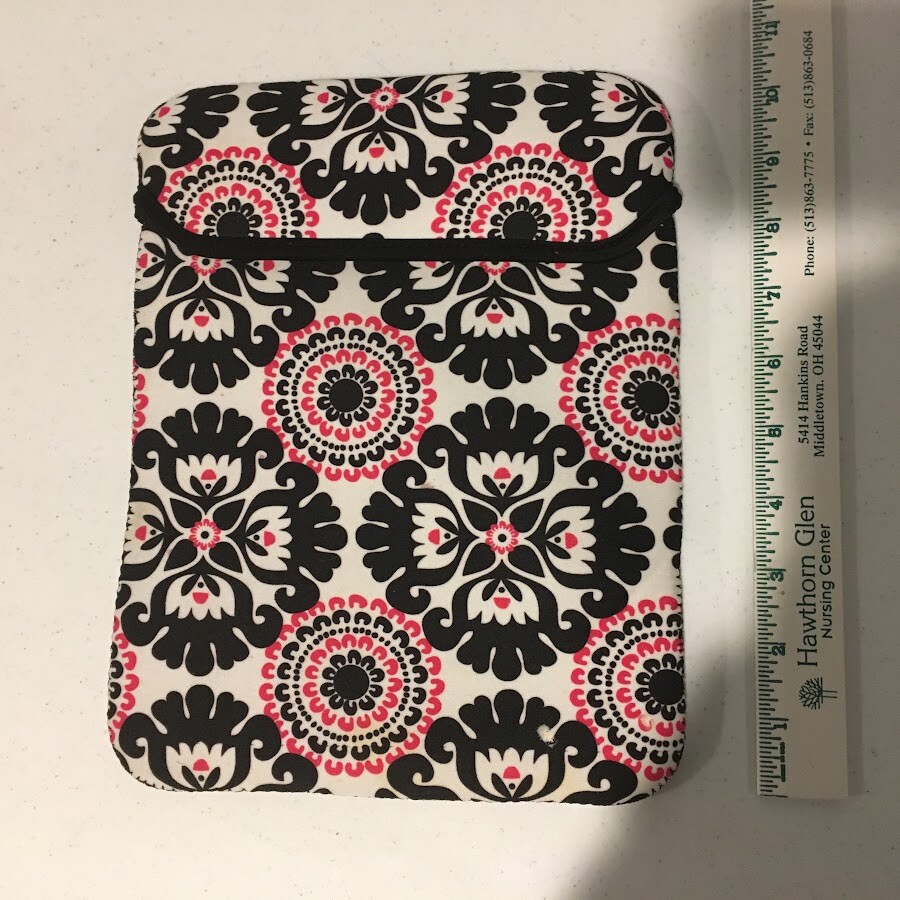 Thirty-One 31 TOTE-A-TABLET Sleeve Case Pink Pop Neoprene