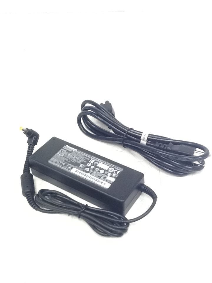 NEW Panasonic CF-AA5713A M3 AC Chargers 15.6V 7.05A for CF-30 CF-31 