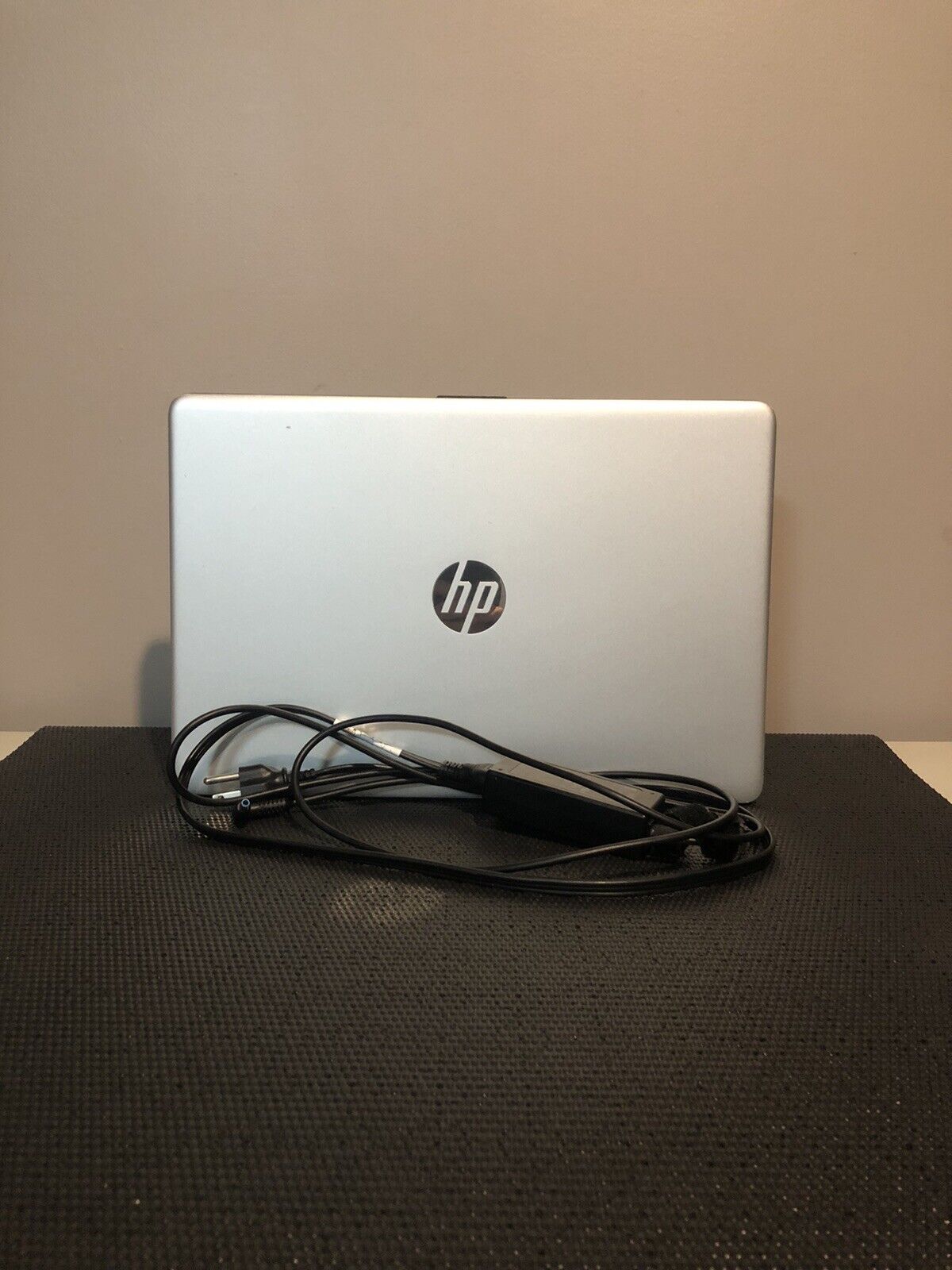 HP Notebook (15-DW0037WM) 15.6