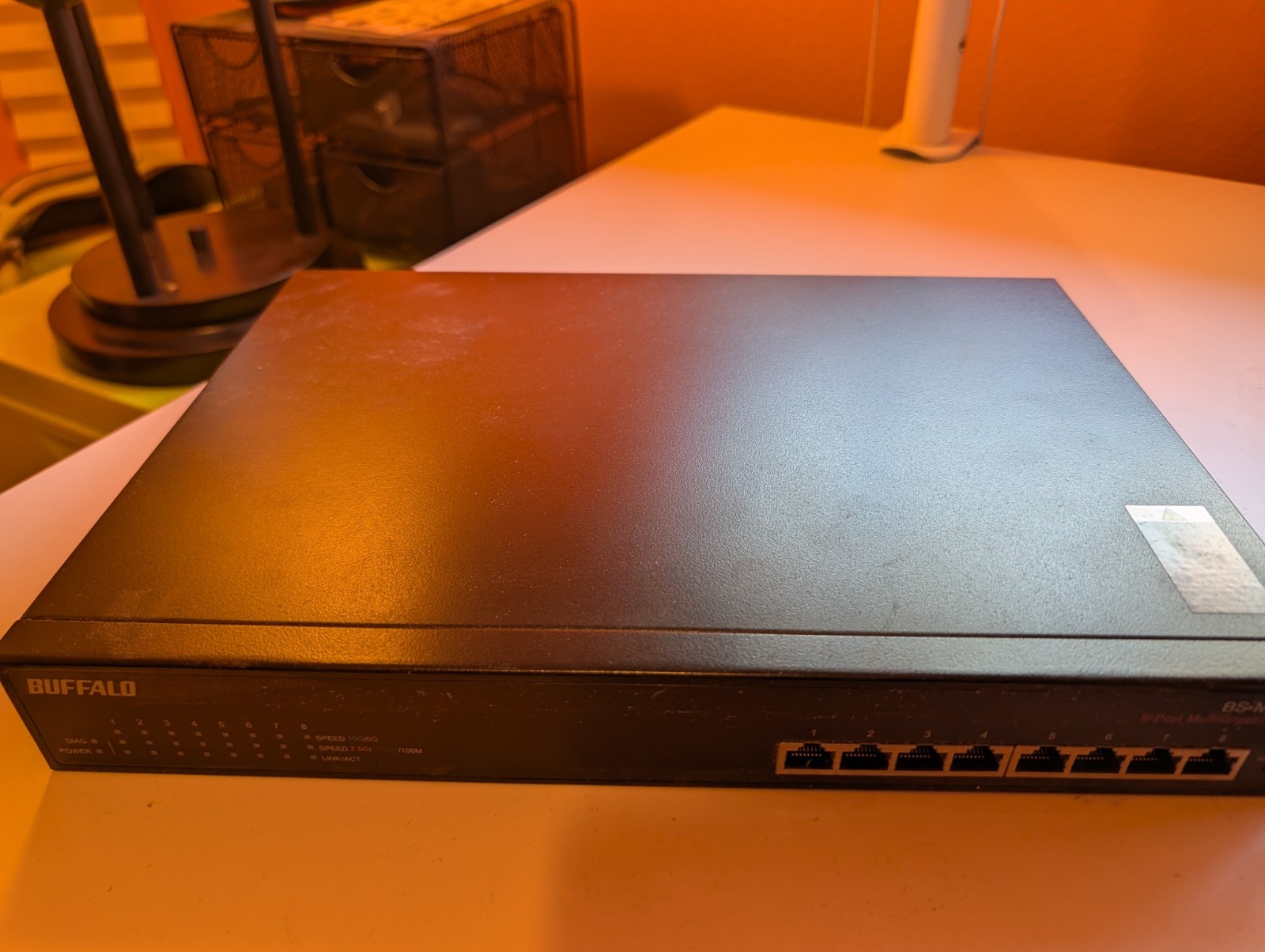 Buffalo BS-MP2008 Layer 2 MultiGigabit Switch 8 Ports
