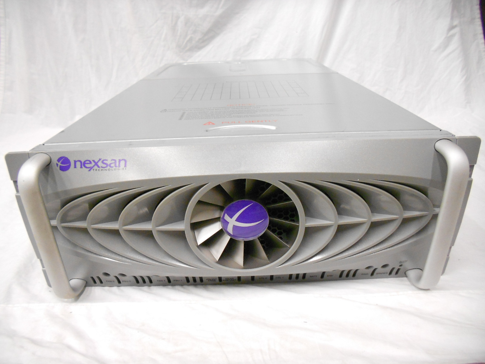 Nexsan SataBeast SAN 84TB Storage System FC / iSCSI 42x 600GB 15K BEAST2.5 8GB