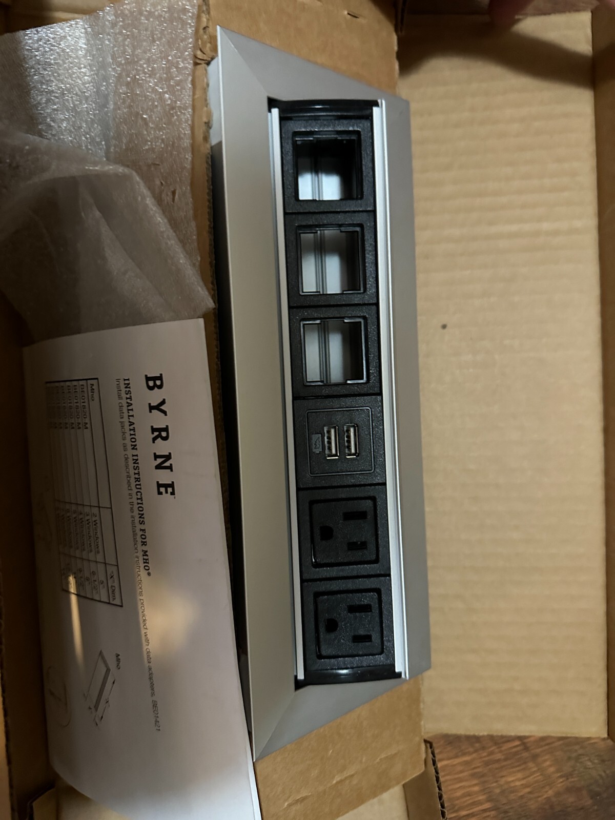 Byrne MHO Datajacks & Data Adapters BEO1820-M-2-4-Z01-U1-72