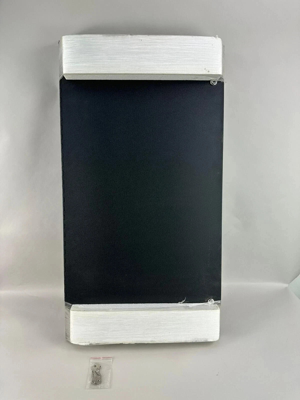 Middle Atlantic SSDR-20 35'' 20SP Split Security Door