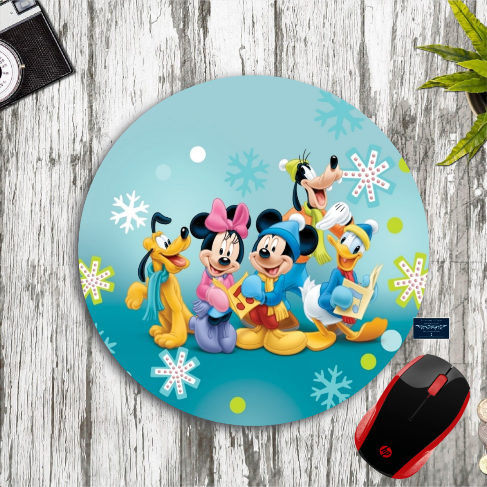 MICKEY & FRIENDS WINTER SNOWFLAKES 8" ROUND MOUSE PAD DESK MAT SCHOOL WORK GIFT