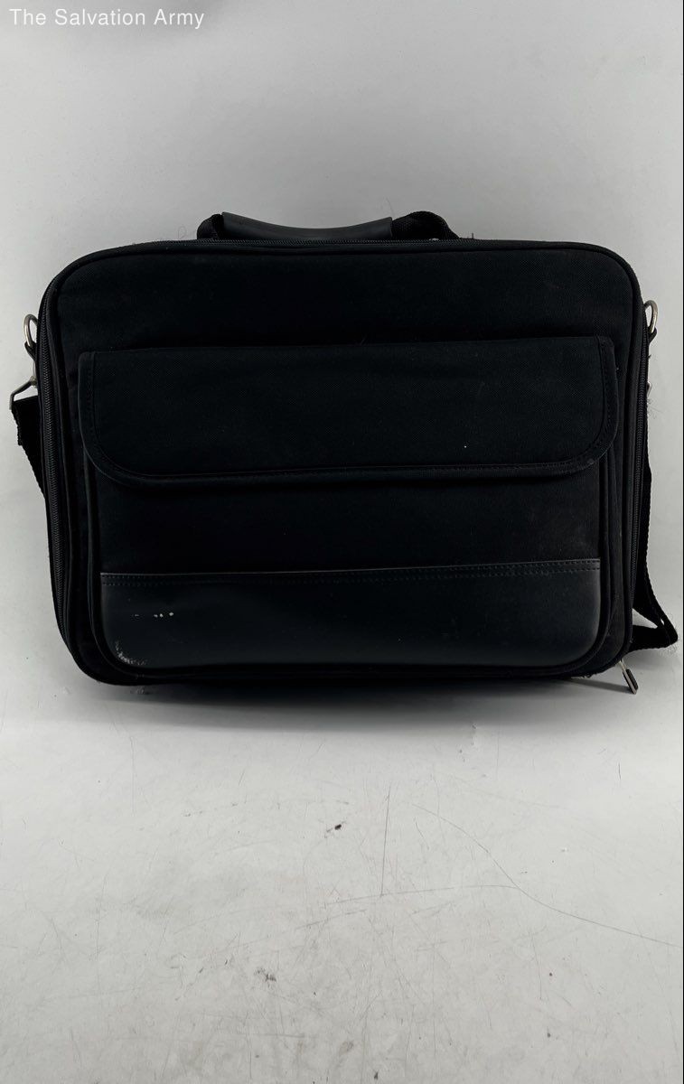 Toshiba Silver Satellite Series 15.6-Inch Screen Wi-Fi Laptop With Carrying Case