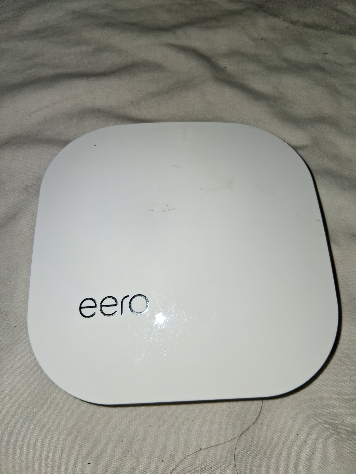 eero Pro Tri Band AC Mesh Wi-Fi Router B010001 Unit Only No Power Cord