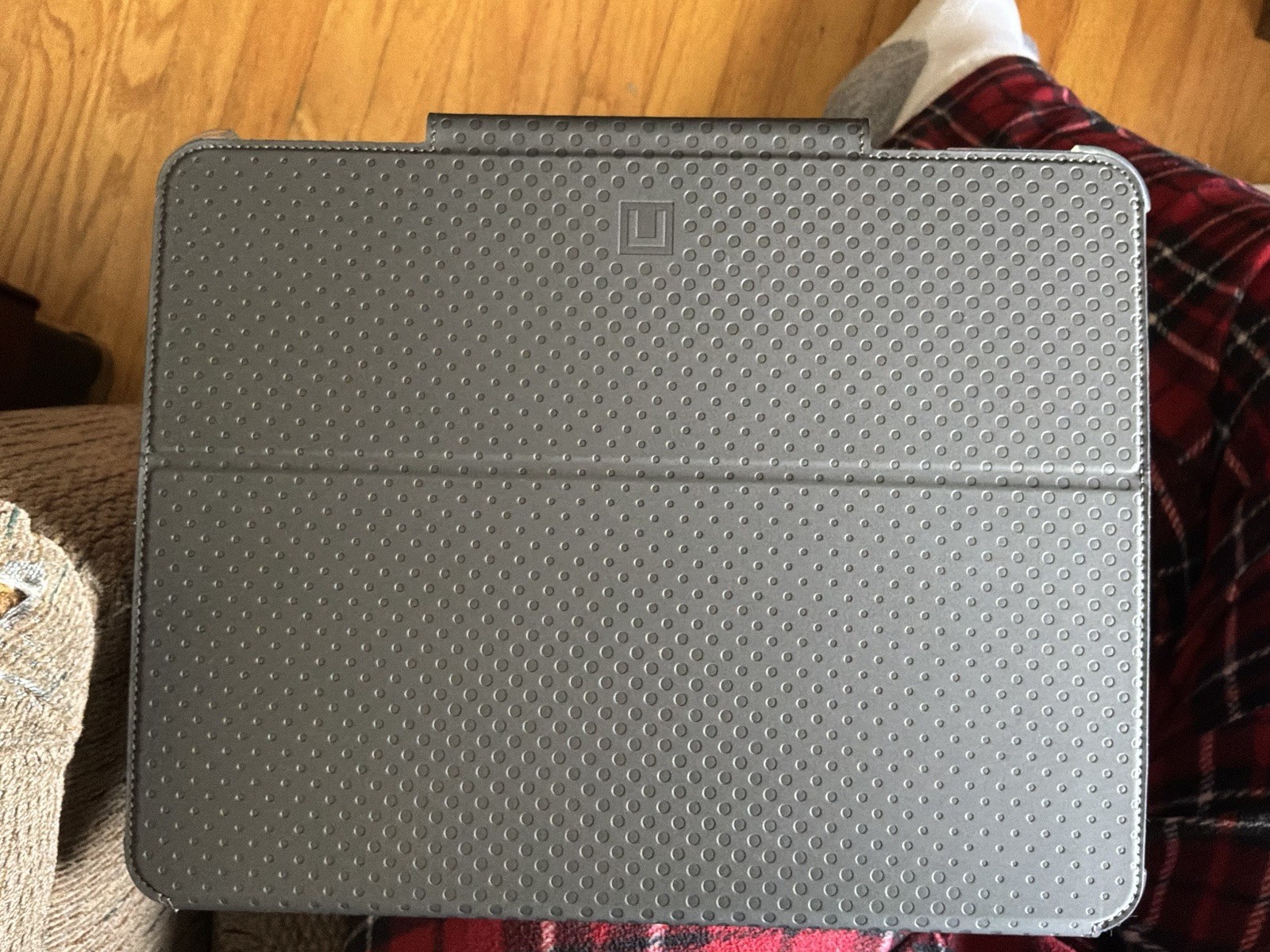 UAG LUCENT SERIES IPAD PRO 12.9" (4TH GEN, 2020) FOLIO CASE