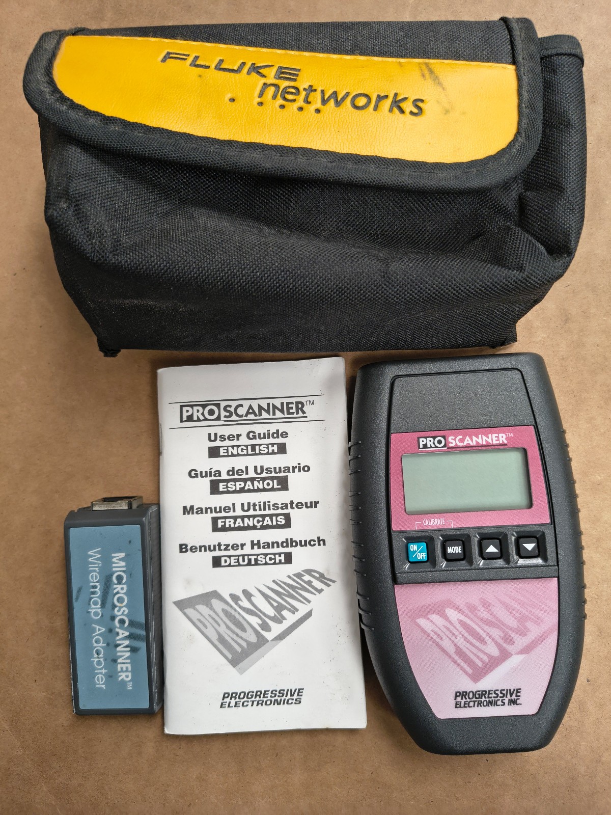 Fluke networks  Microtest Microscanner Pro Cable Tester + WIREMAP adapter + case
