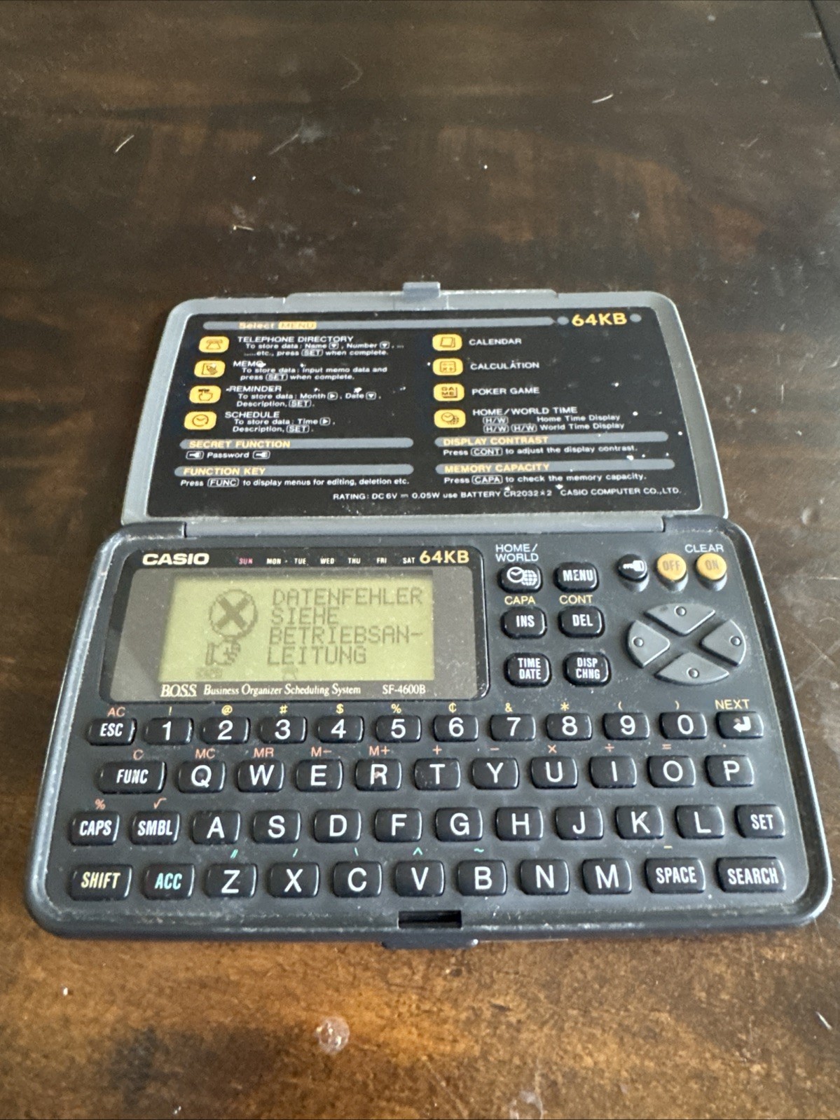 Casio Digital Diary SF 4600 B   64 KB
