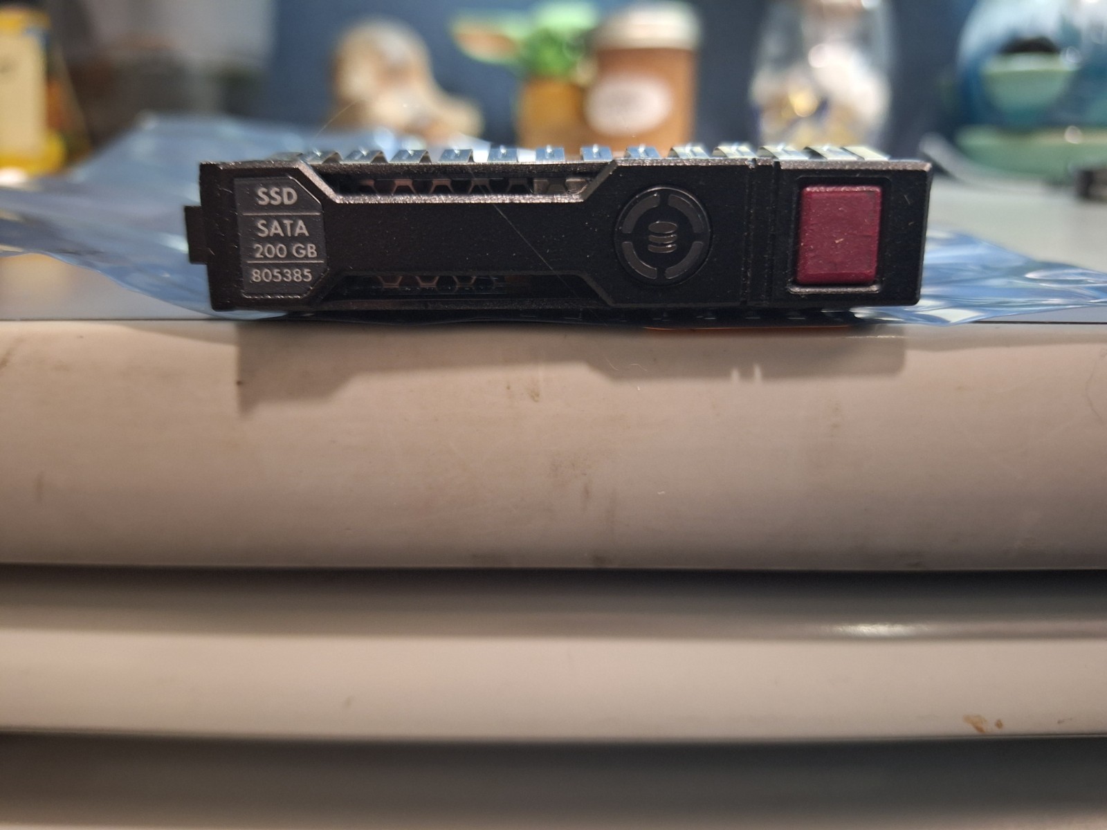 HPE 200GB 2.5 SATA 6G WI SSD 805385-001 804639-B21
