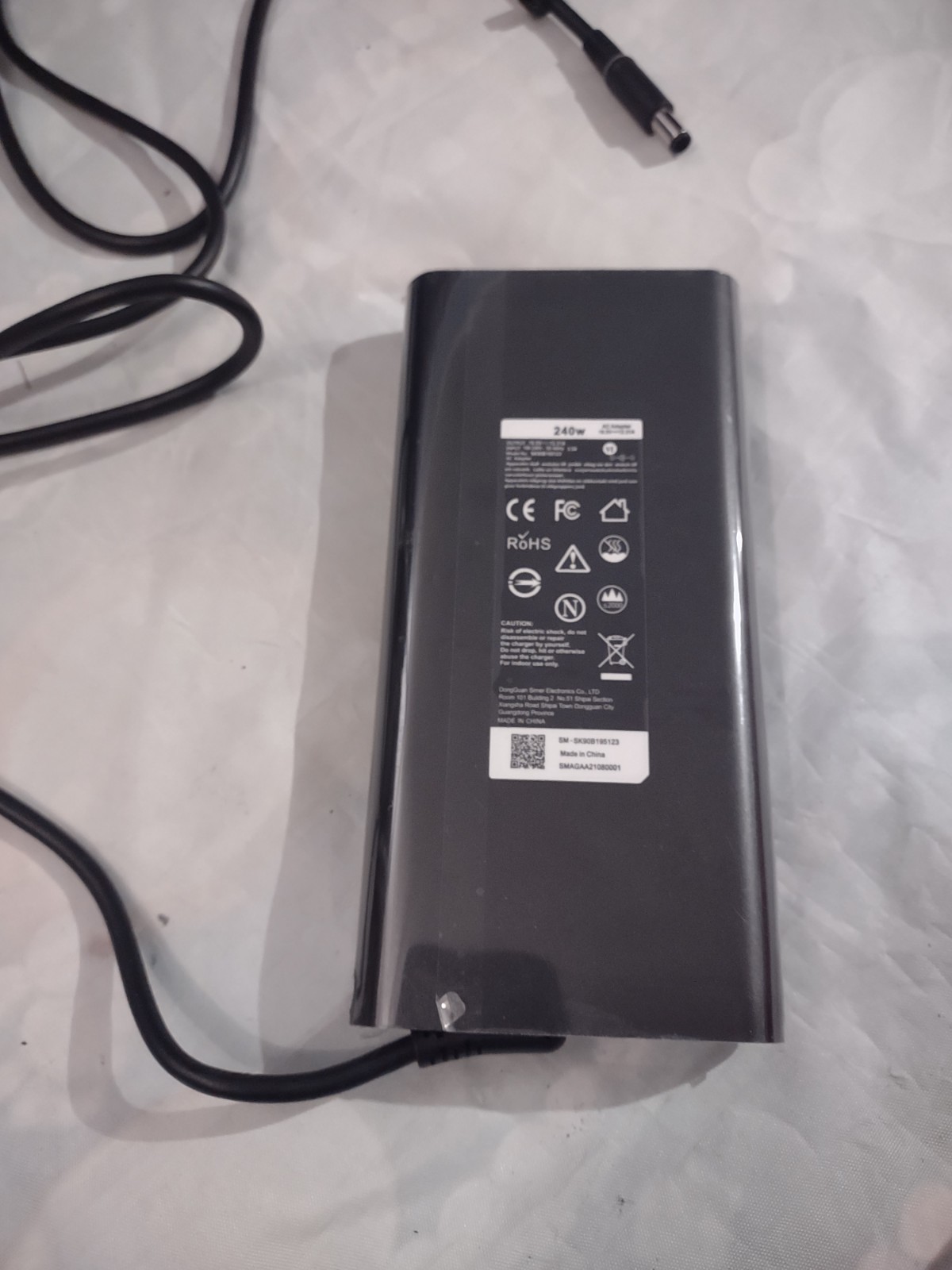 Slim Style 240W 180W AC Adapter Charger for Dell Precision 7710 7730 7520