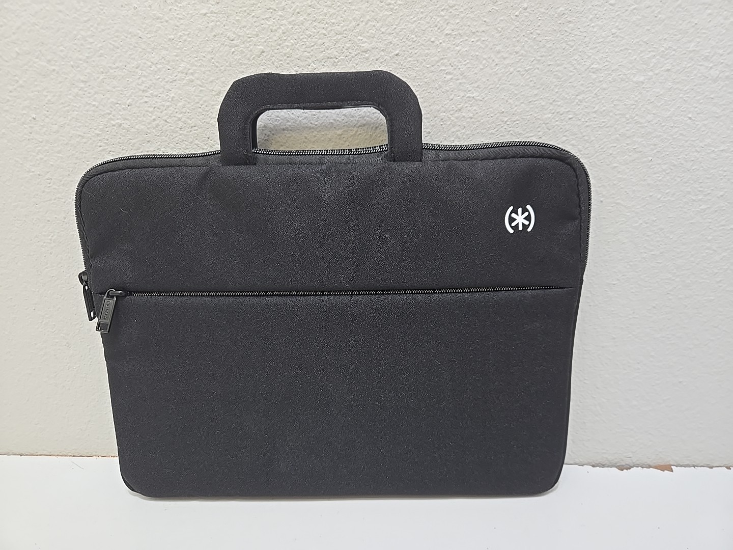 Speck - Transfer Pro Pocket Protective Sleeve with Handle MACBOOK PRO 13"-14" 