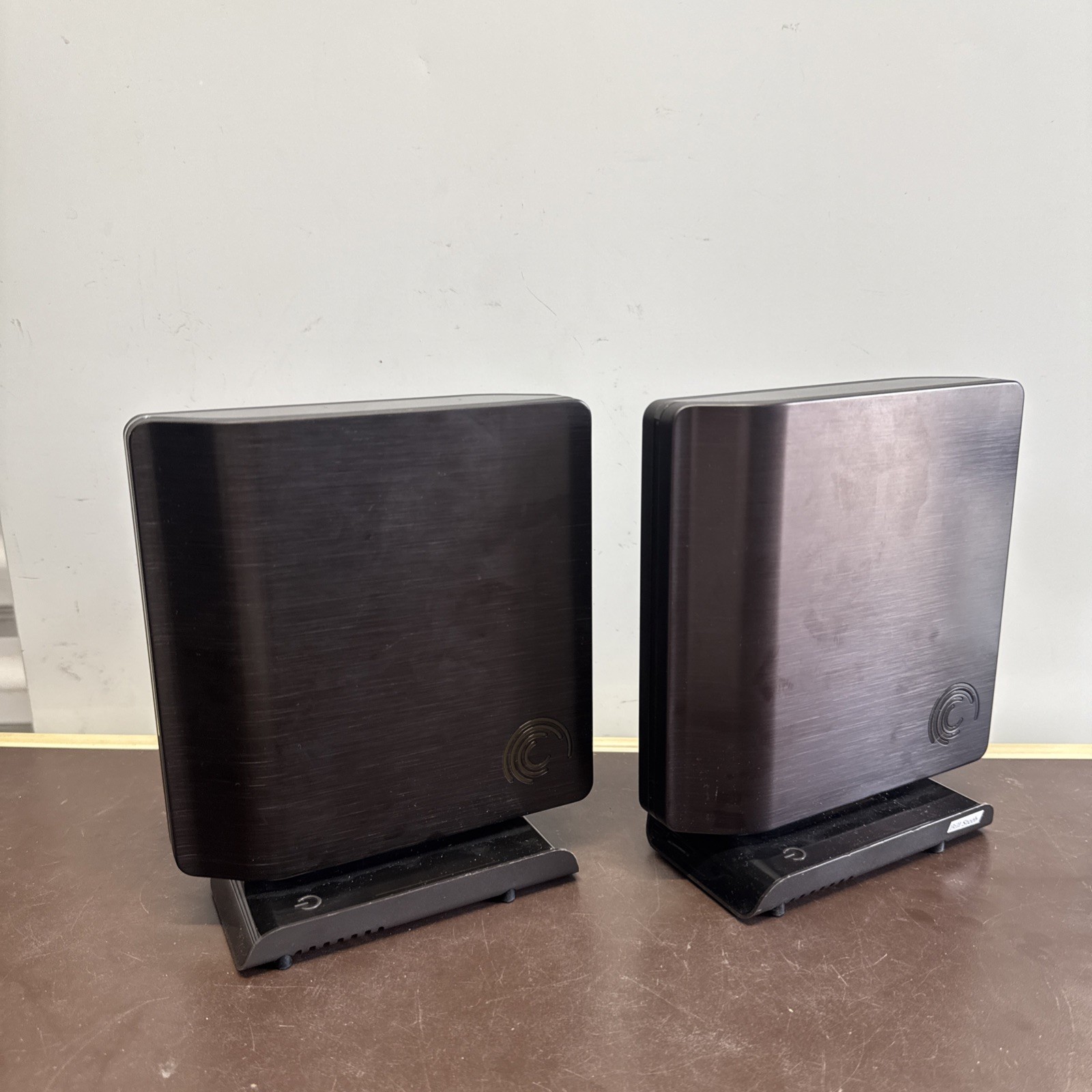 LOT OF 2 Seagate FreeAgent Pro Desktop 500GB External Hard Drive M 9NL6AR-500