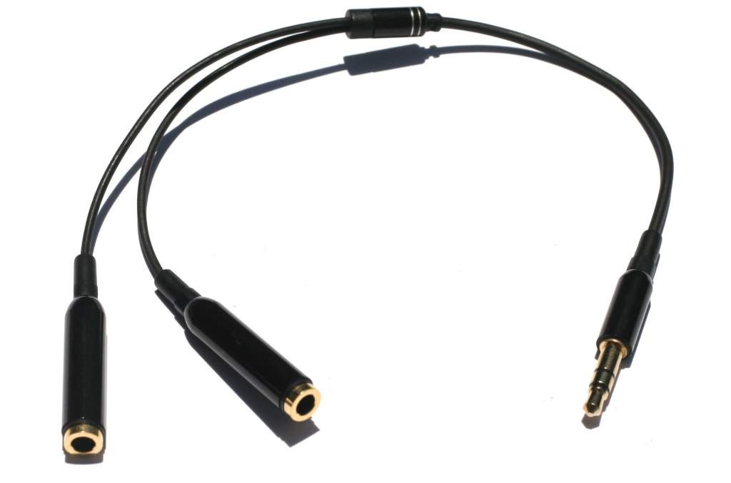 Stereo Splitter Cable 3.5 mm Male to Dual Female 6IN