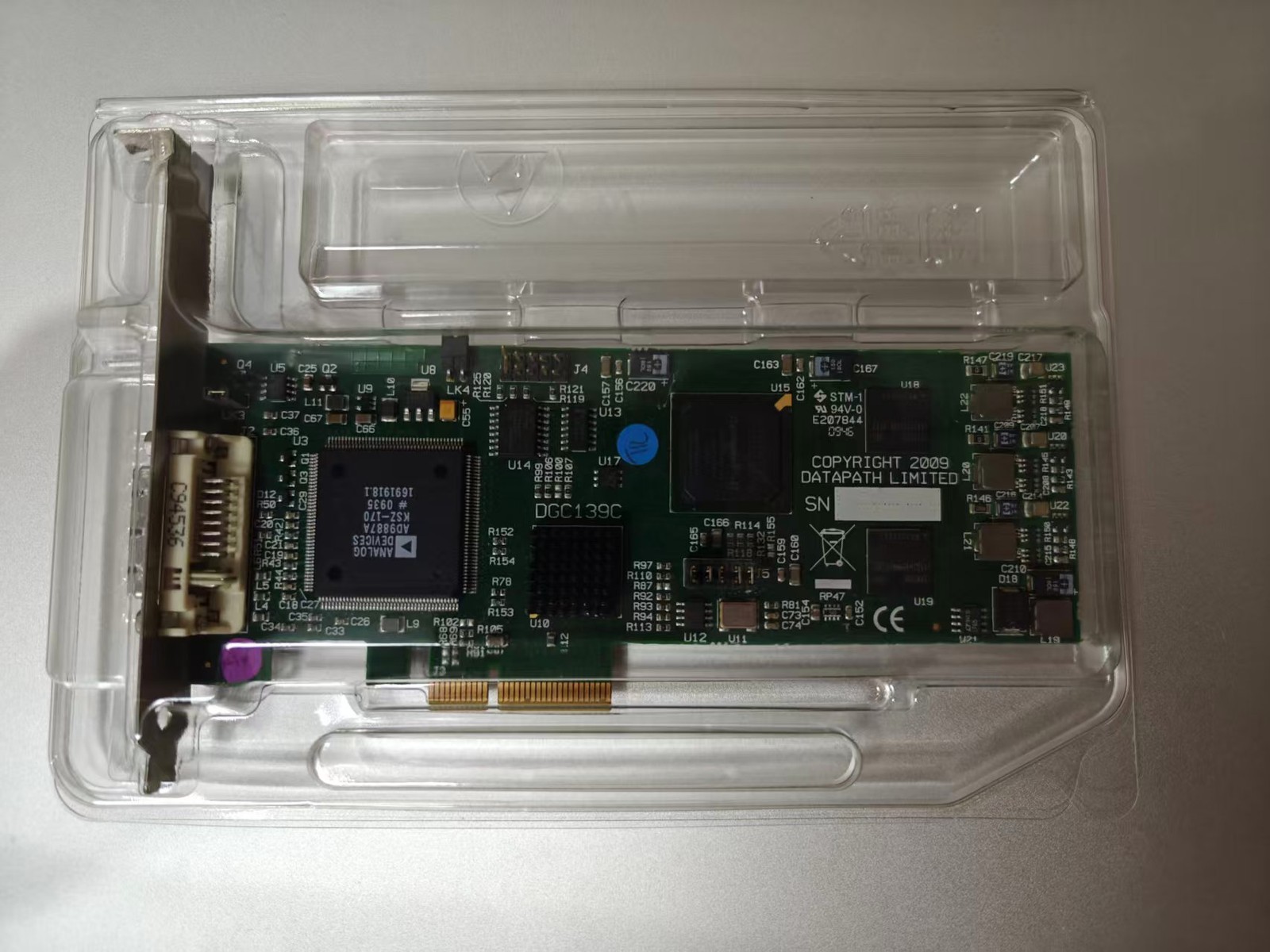 Tested_DataPath VisionRGB-E1S DGC139C DVI/RGB/HD Video Capture Card PCI Express