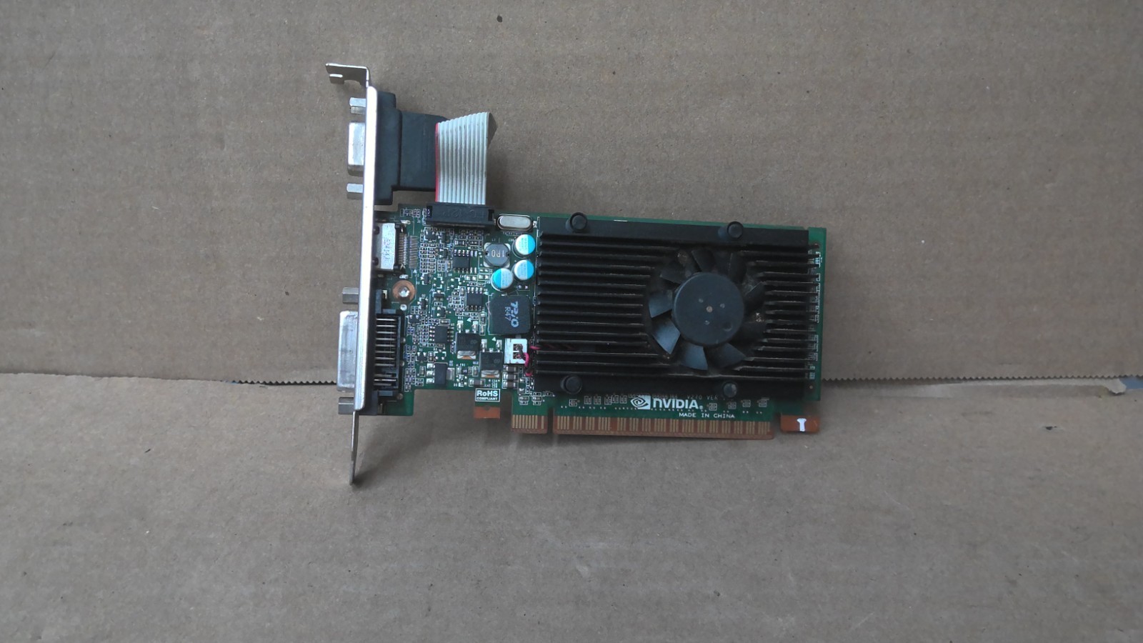 Dell NVIDIA GeForce PCIe x16 Video Graphics Card DVI HDMI VGA N11071 D33088