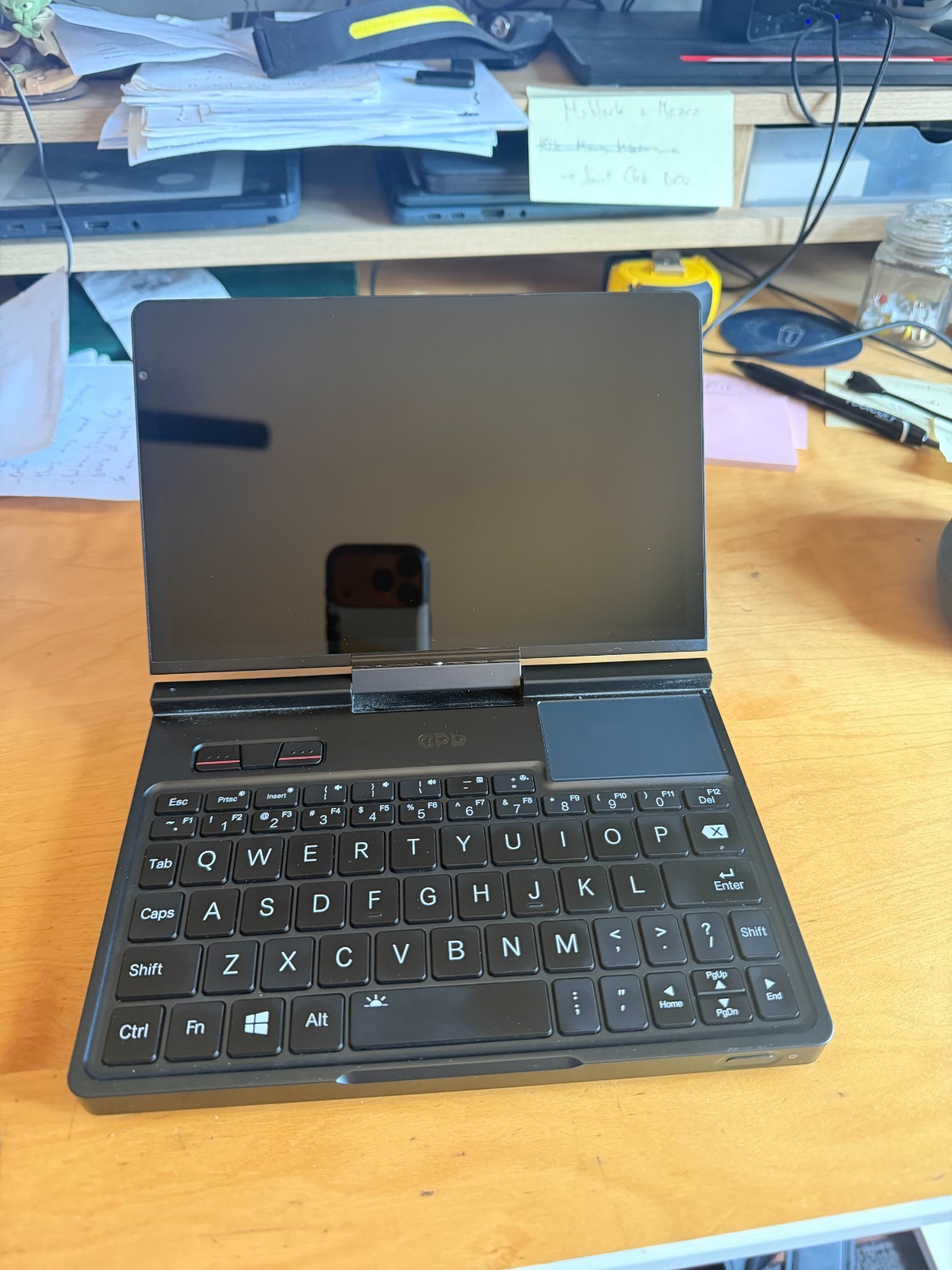 GPD Pocket 4 with AMD Ryzen AI 9 HX 365 CPU, Radeon 880M, 32GB, 2TB, KVM Adapter