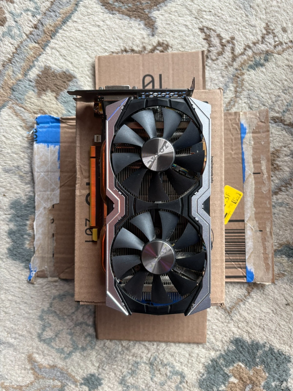 ZOTAC NVIDIA GeForce GTX 1070 8GB GDDR5 Graphics Card ZT-P10700G-10M (for parts)