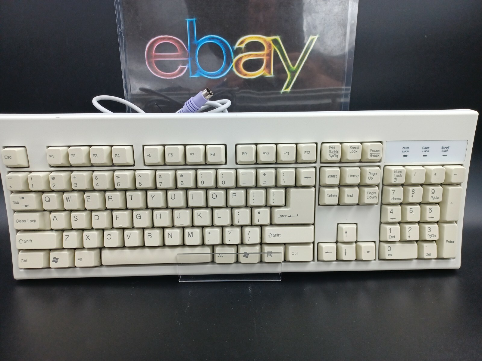 VINTAGE Chicony KB-2961 Wired PS/2 Keyboard K4