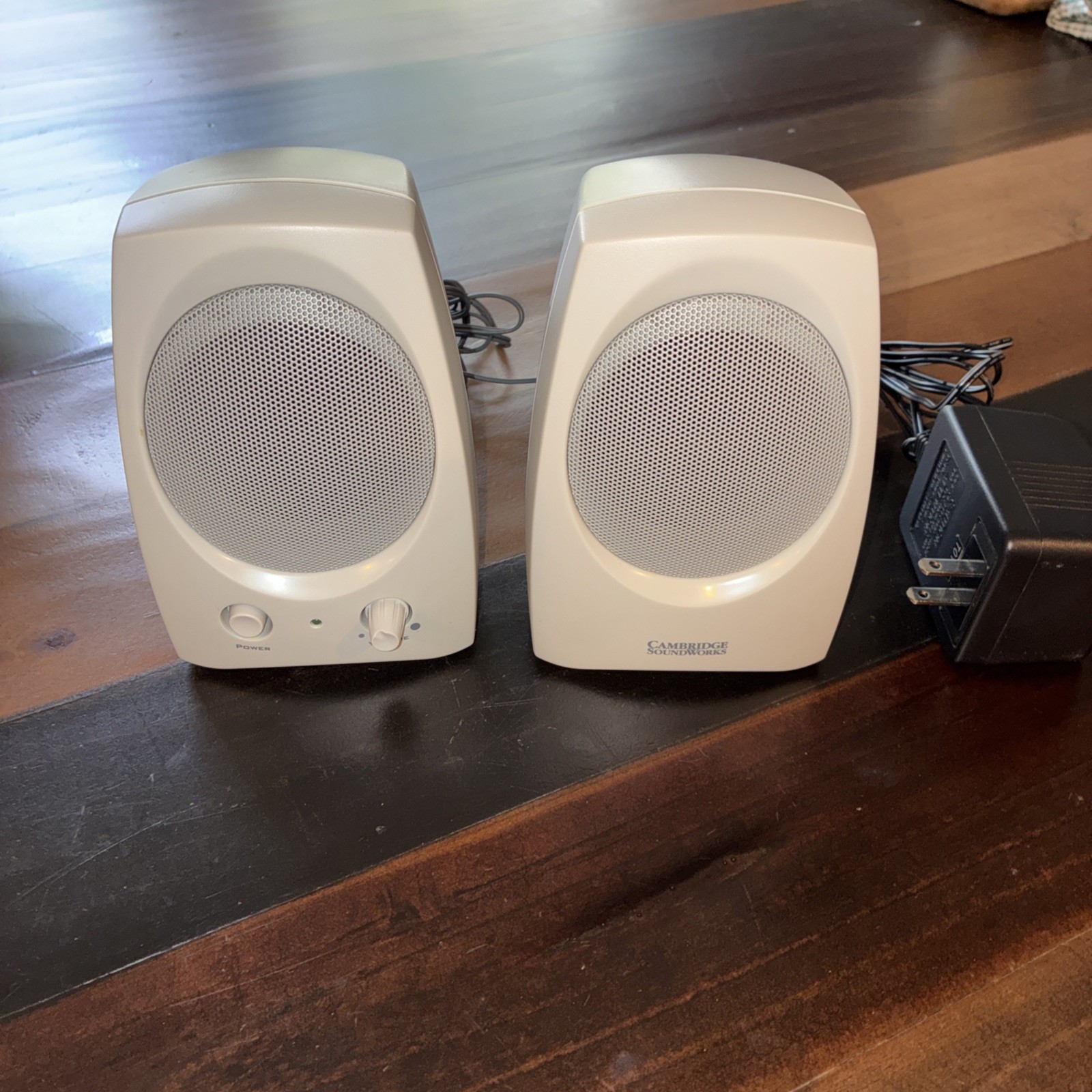 Cambridge SoundWorks Creative SBS35 Computer Speakers w/ AC Adapter - *Tested*