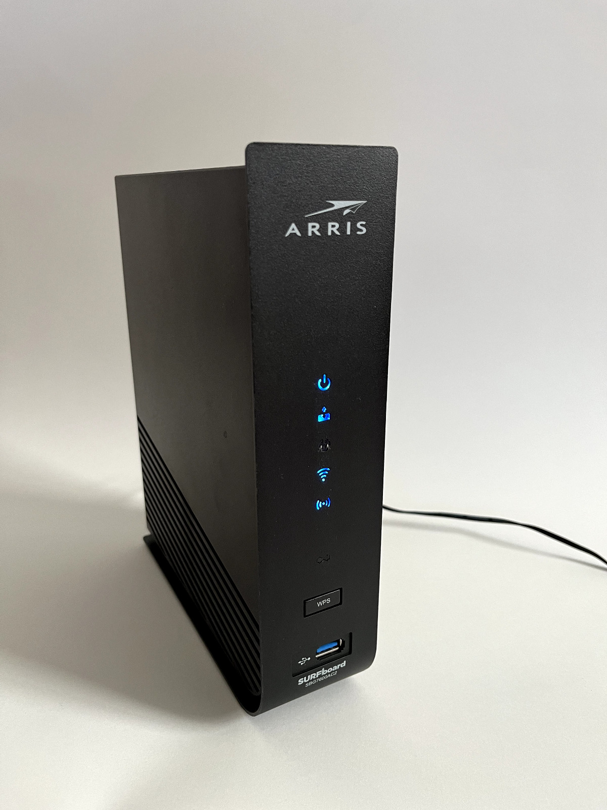 ARRIS ‎SBG7600AC2 Cable Modem Router Combo, Adapter DOCSIS 3.0