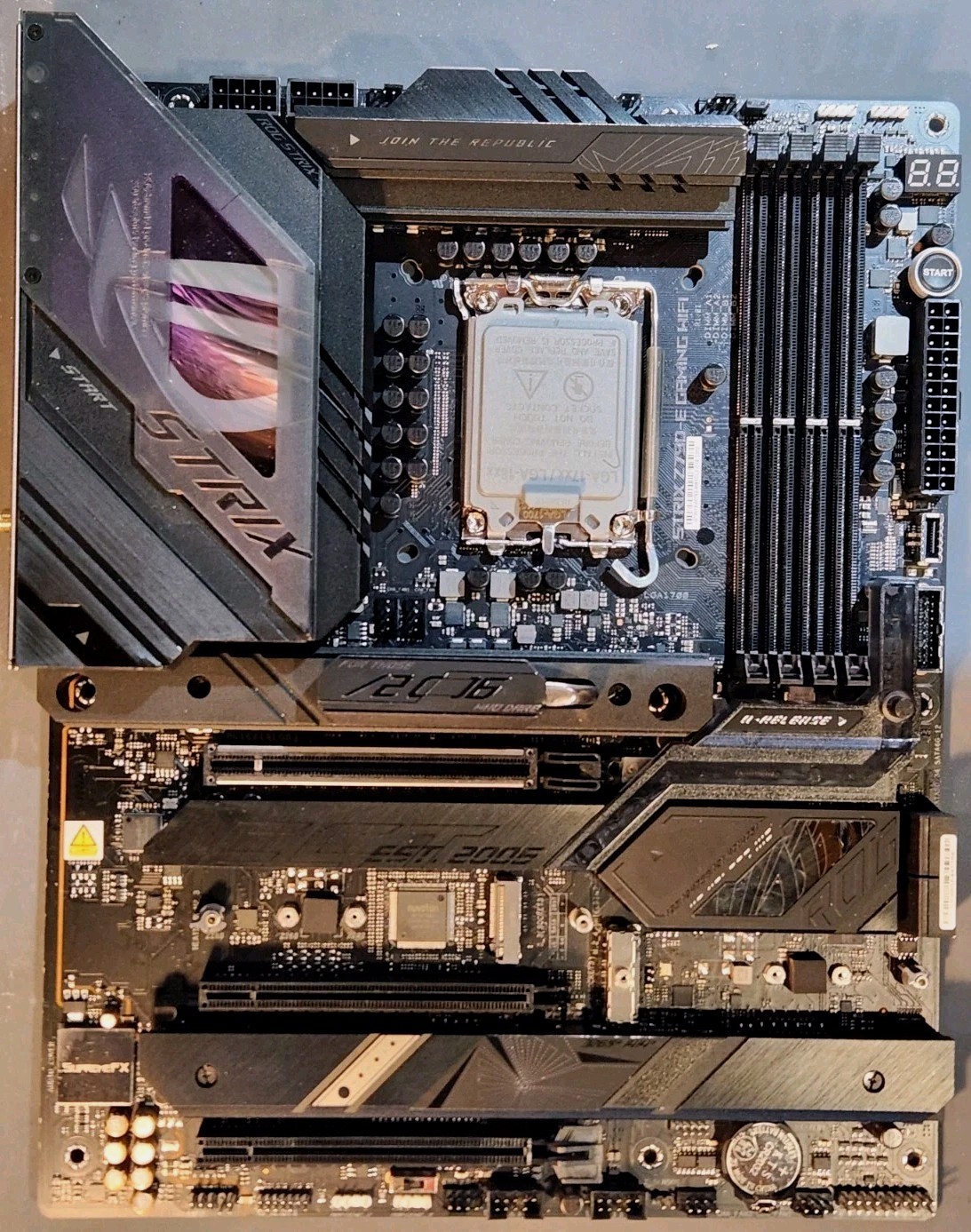 ASUS ROG STRIX Z790-E Gaming WiFi 6E Intel DDR5 Motherboard + Extras *Read Desc*