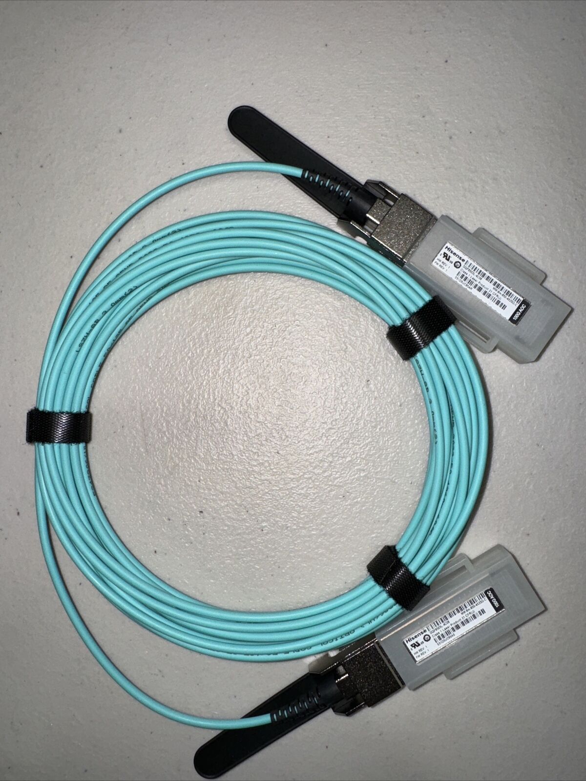QSFP-100G-AOC QSFP28 Active Optic Cable Compatible Cisco Brocade Mellanox 9meter